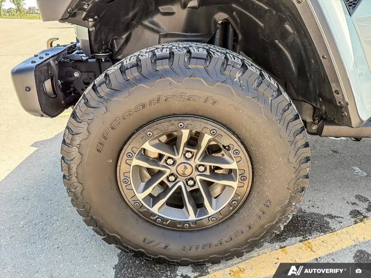 Jeep Wrangler photo Jeep Wrangler