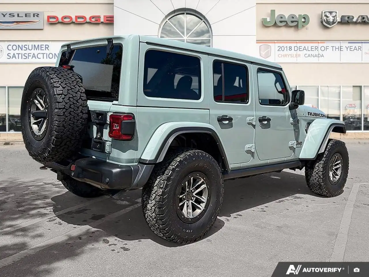 Jeep Wrangler photo Jeep Wrangler