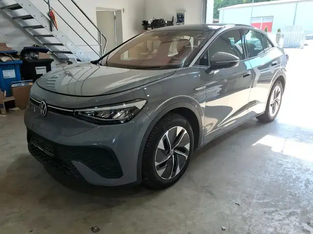 Volkswagen ID.5 Pro Performance Aut. LED Navi SHZ WP ACC