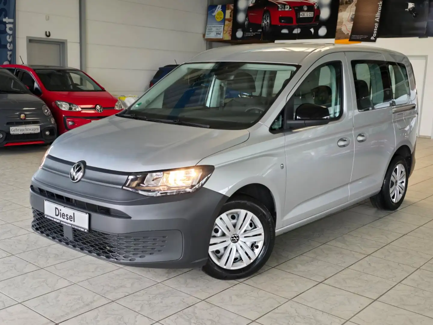 Volkswagen Caddy 2.0 TDI BMT KLIMA SHZ TEMP PDC MFL TÜV NEU Argent - 1