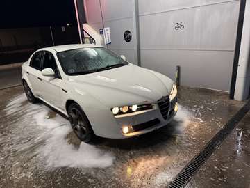 1.9JTDM Distinctive 150
