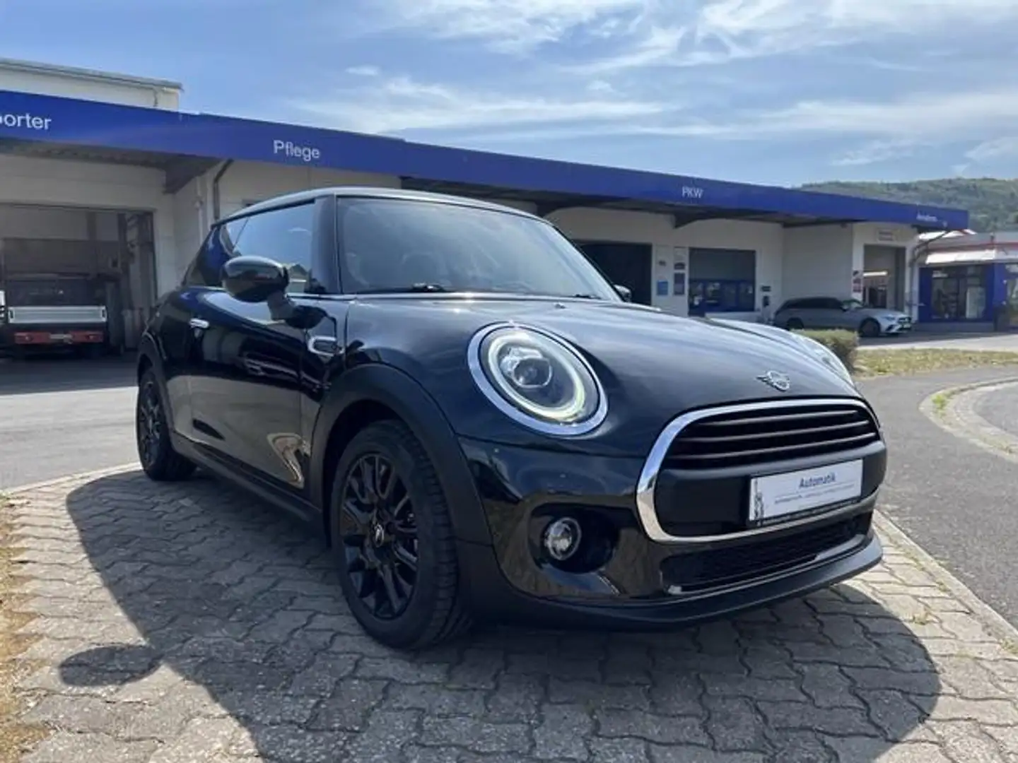 MINI One Mini One DKG PANO LED NAVI APP DAB PDC Schwarz - 2