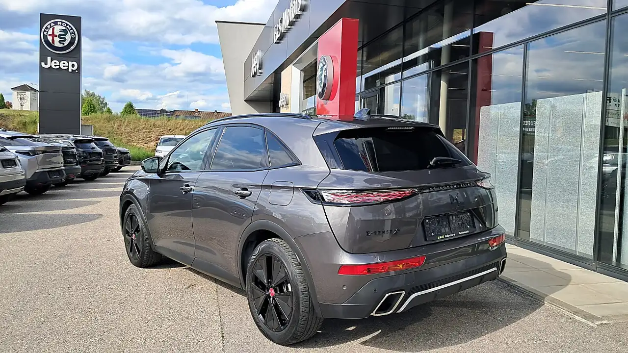 DS Automobiles DS 7 Crossback 2023