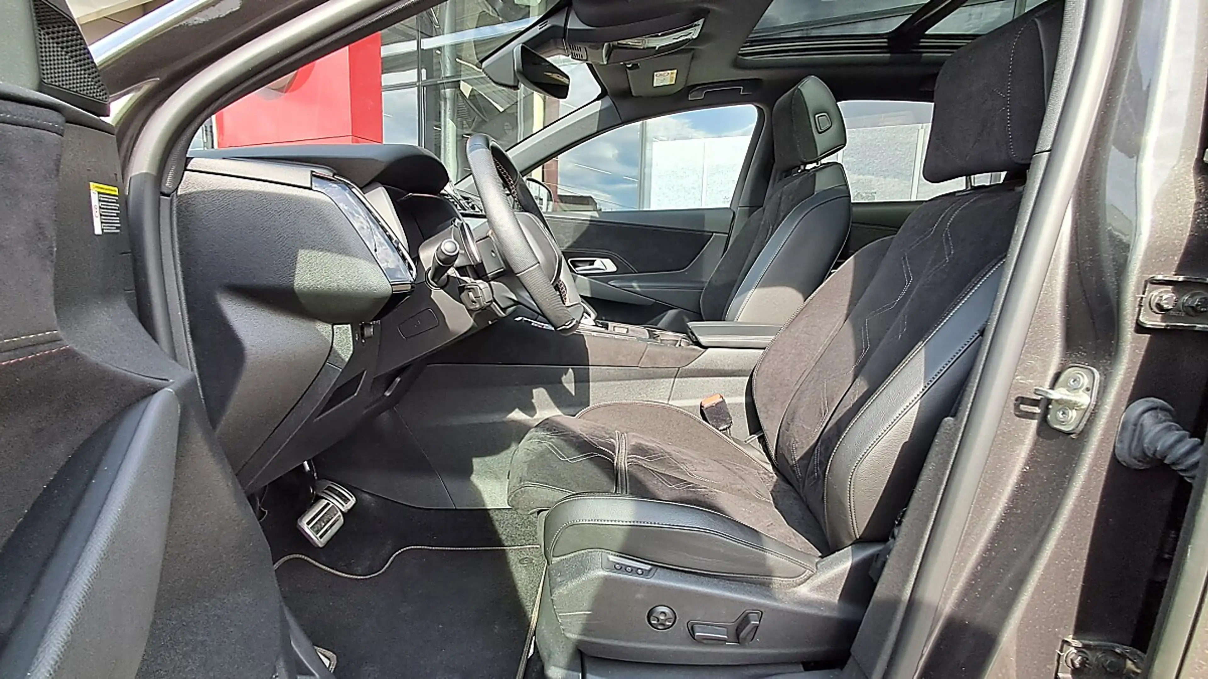 DS Automobiles DS 7 Crossback DS7 E-Tense4x4 300 Performance Line + Aut. — photo 9