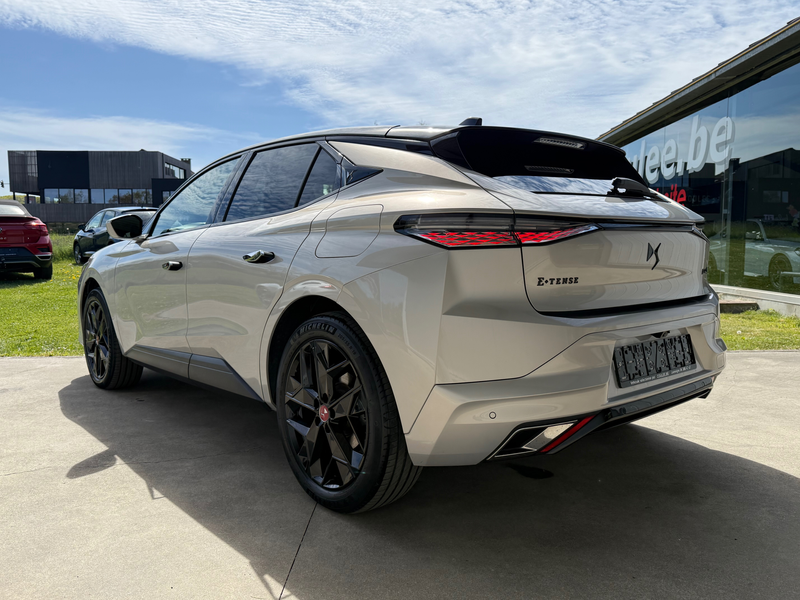 DS Automobiles DS 4 PHEV 1.6 E-TENSE Performance Line (165kw total) — photo 4