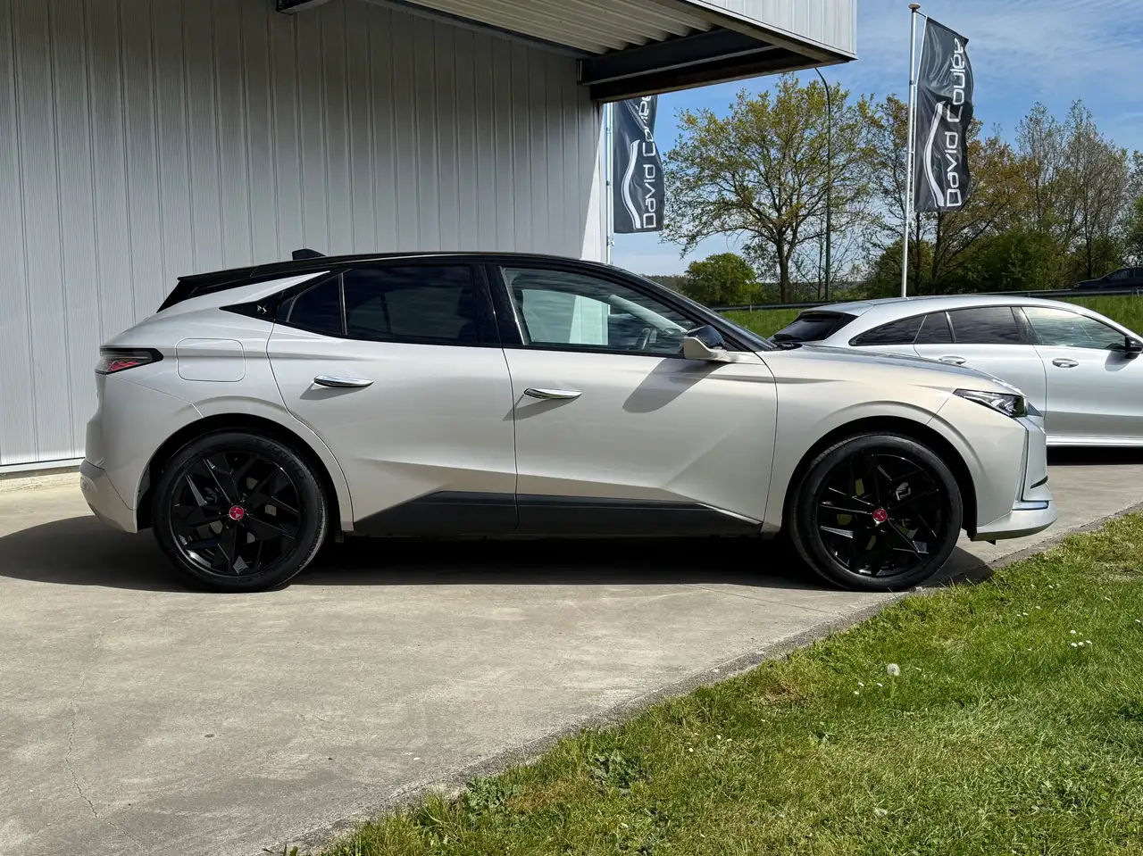 DS Automobiles DS 4 2023 — фото 8