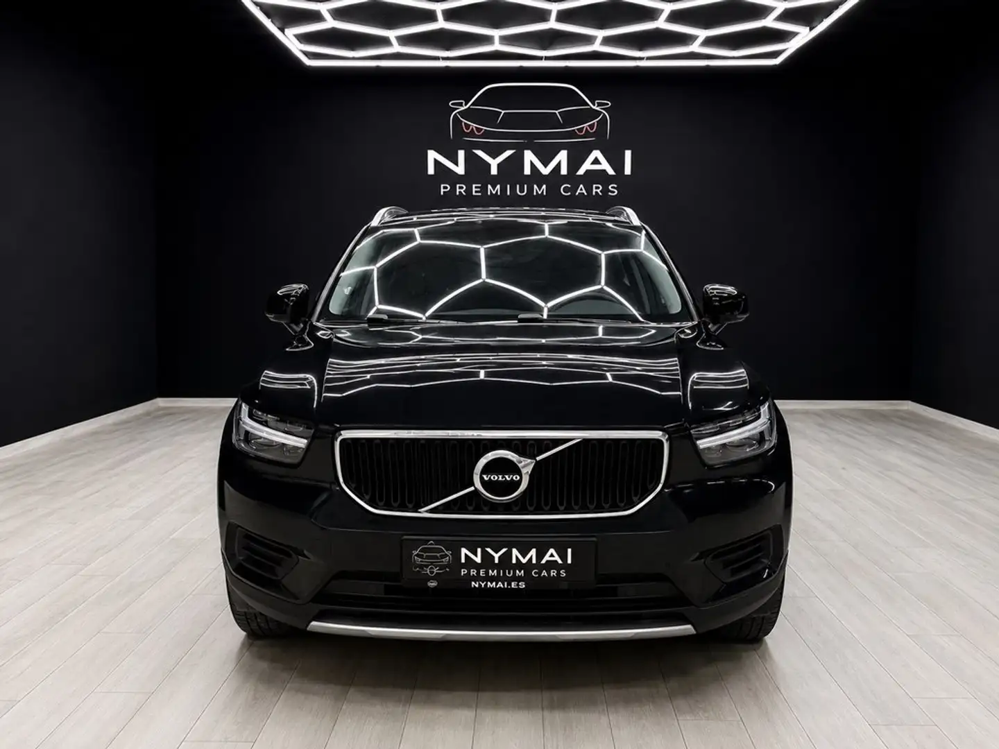 Volvo XC40 D3 Business Plus Aut. Negro - 2