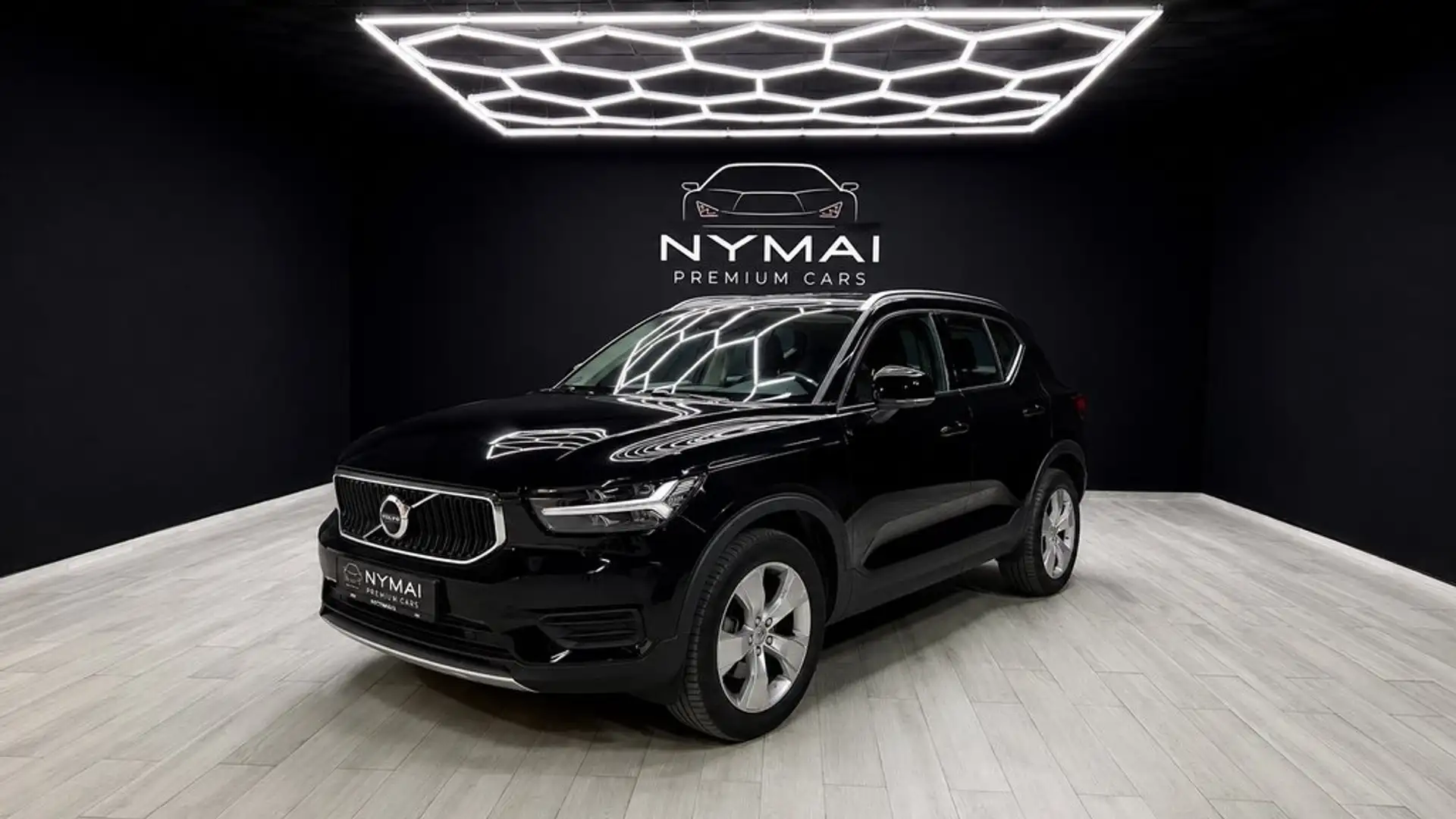 Volvo XC40 D3 Business Plus Aut. Negro - 1