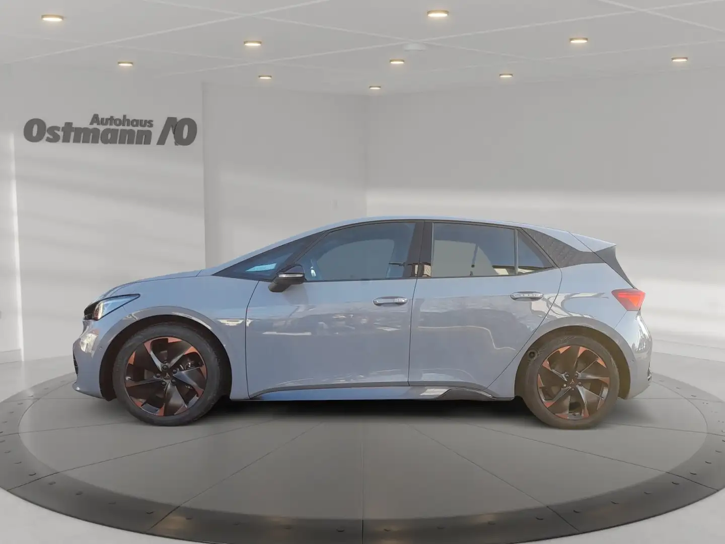 CUPRA Born 150 SHZ KeyLess PDC LED 19 Grau - 2