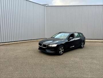 V60 2.0 D3 Momentum Geartronic