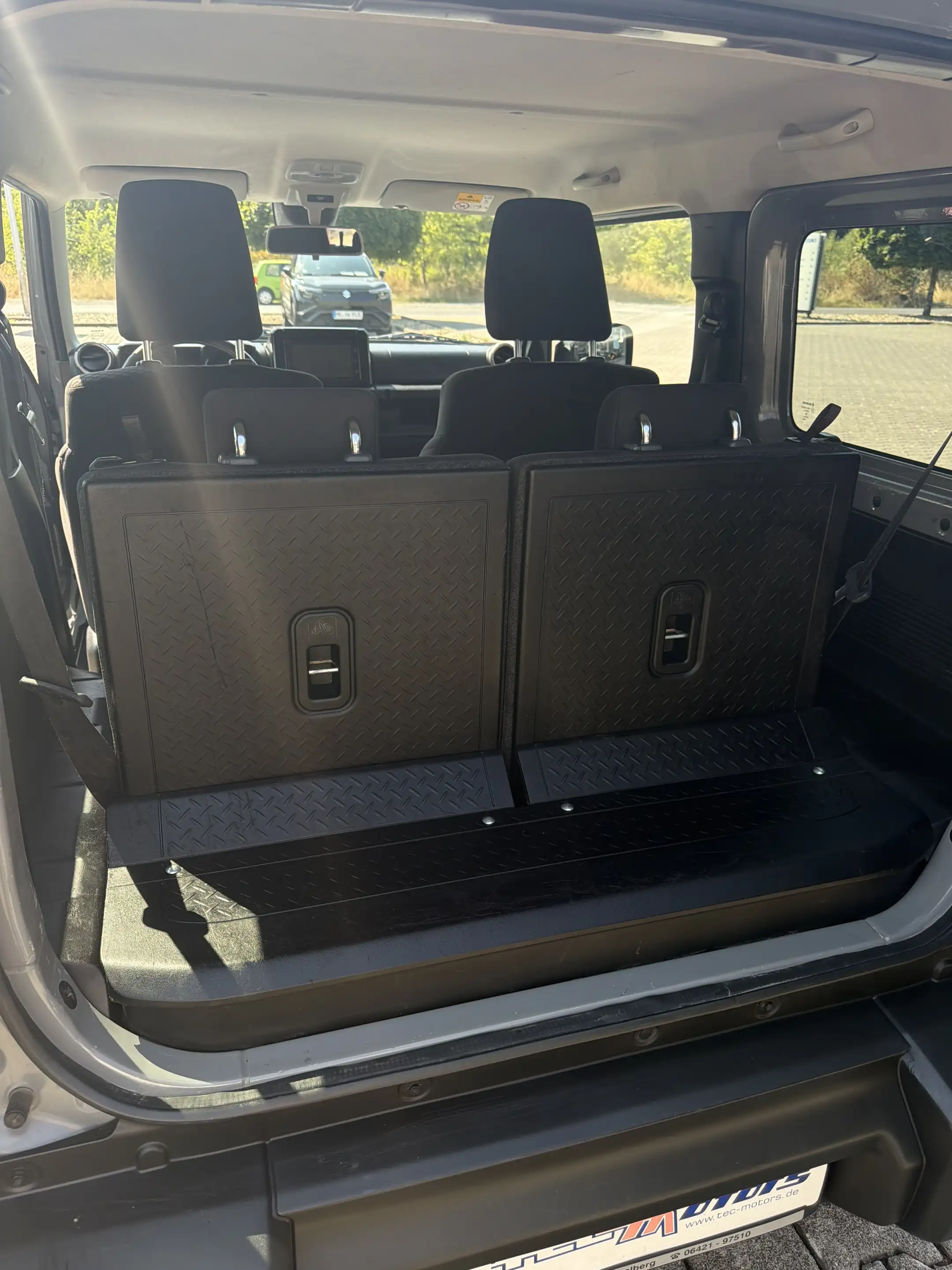 Suzuki Jimny Jimny 1.5 ALLGRIP Comfort + 4 Sitzer !! — photo 8