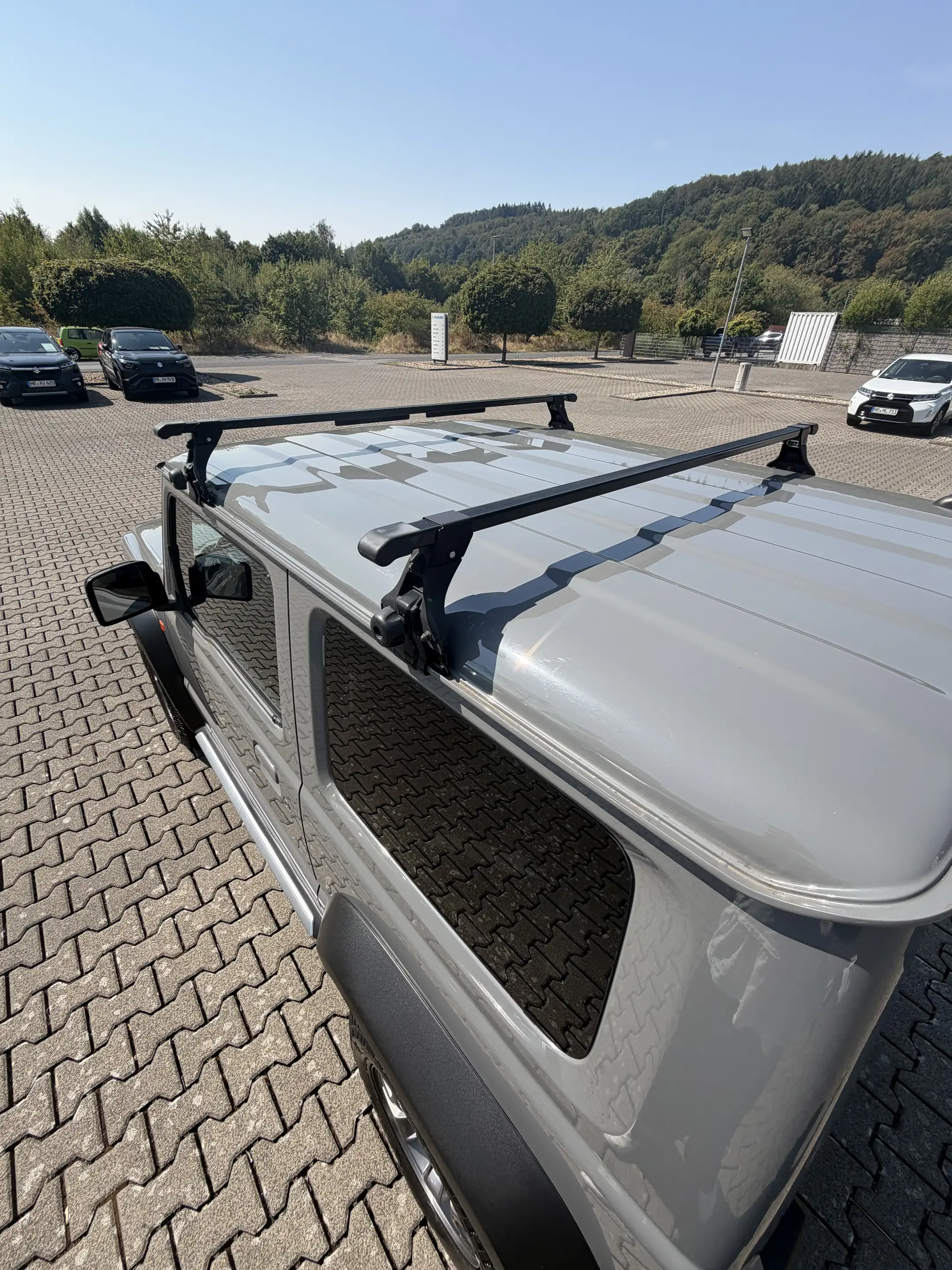 Suzuki Jimny Jimny 1.5 ALLGRIP Comfort + 4 Sitzer !! — photo 10