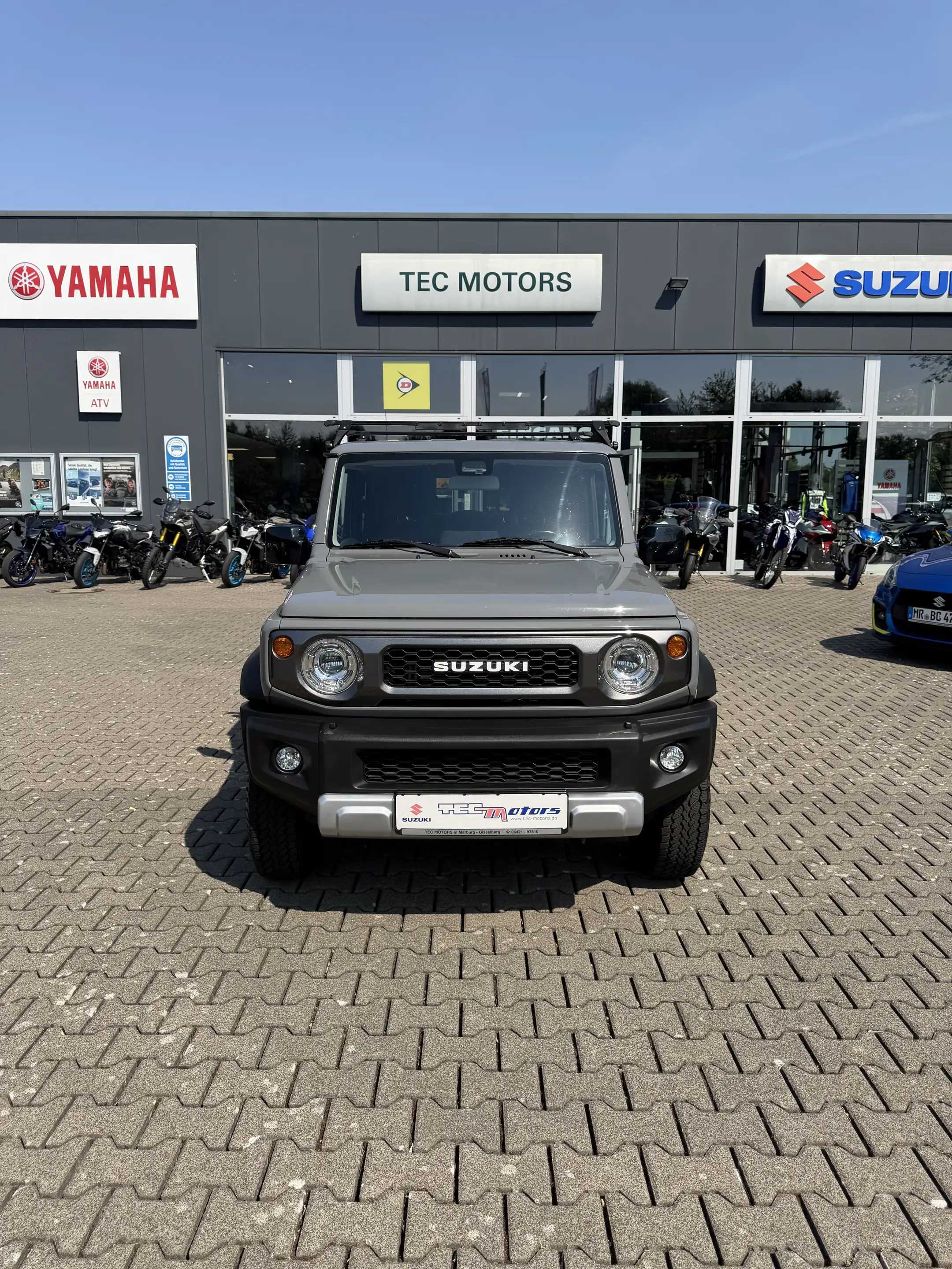 Suzuki Jimny Jimny 1.5 ALLGRIP Comfort + 4 Sitzer !!