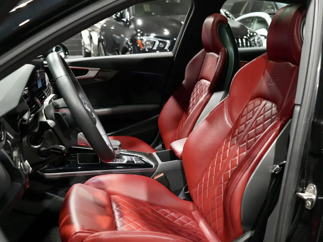 Audi S4 снимка Audi S4