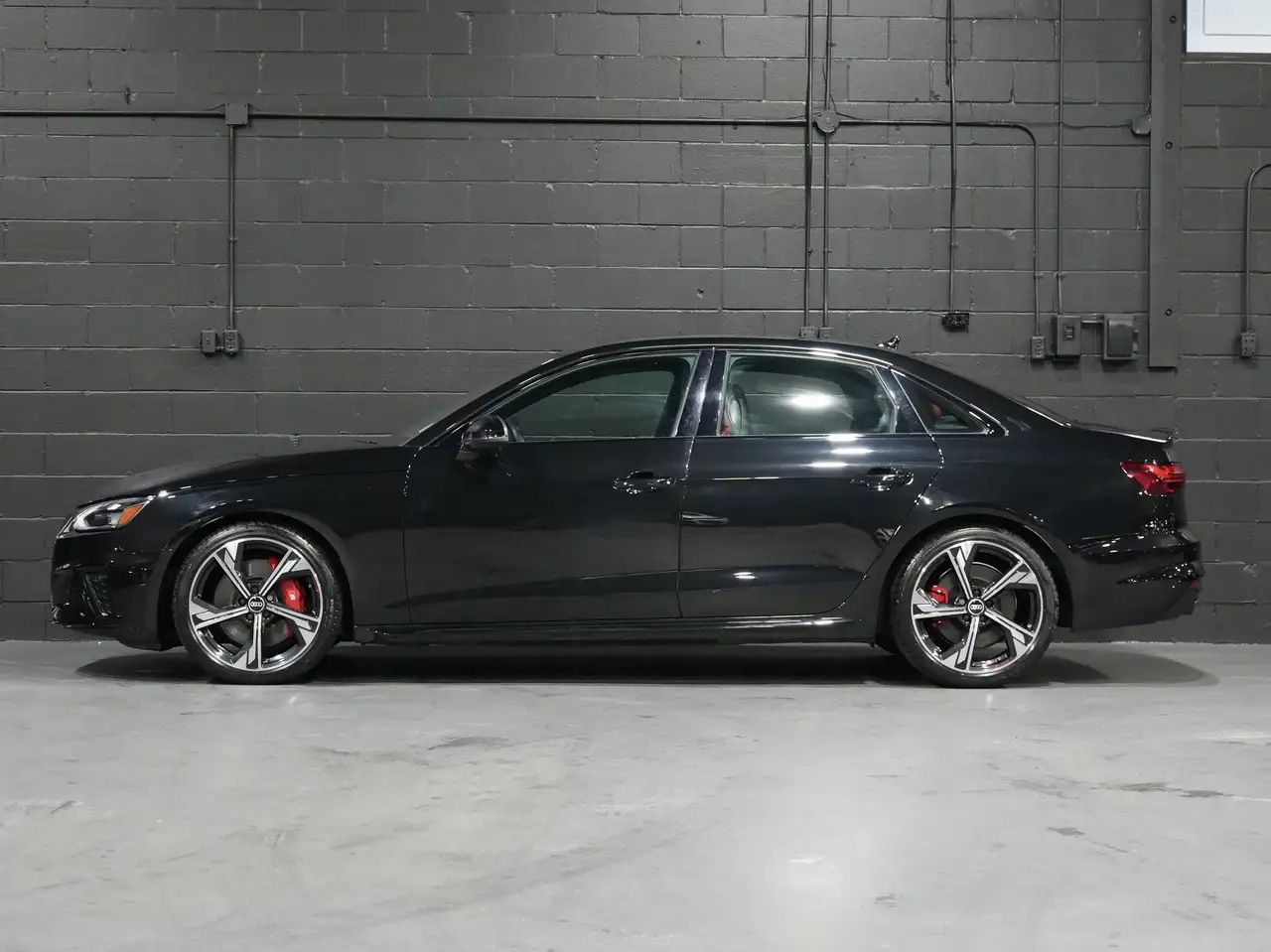 Audi S4 снимка Audi S4