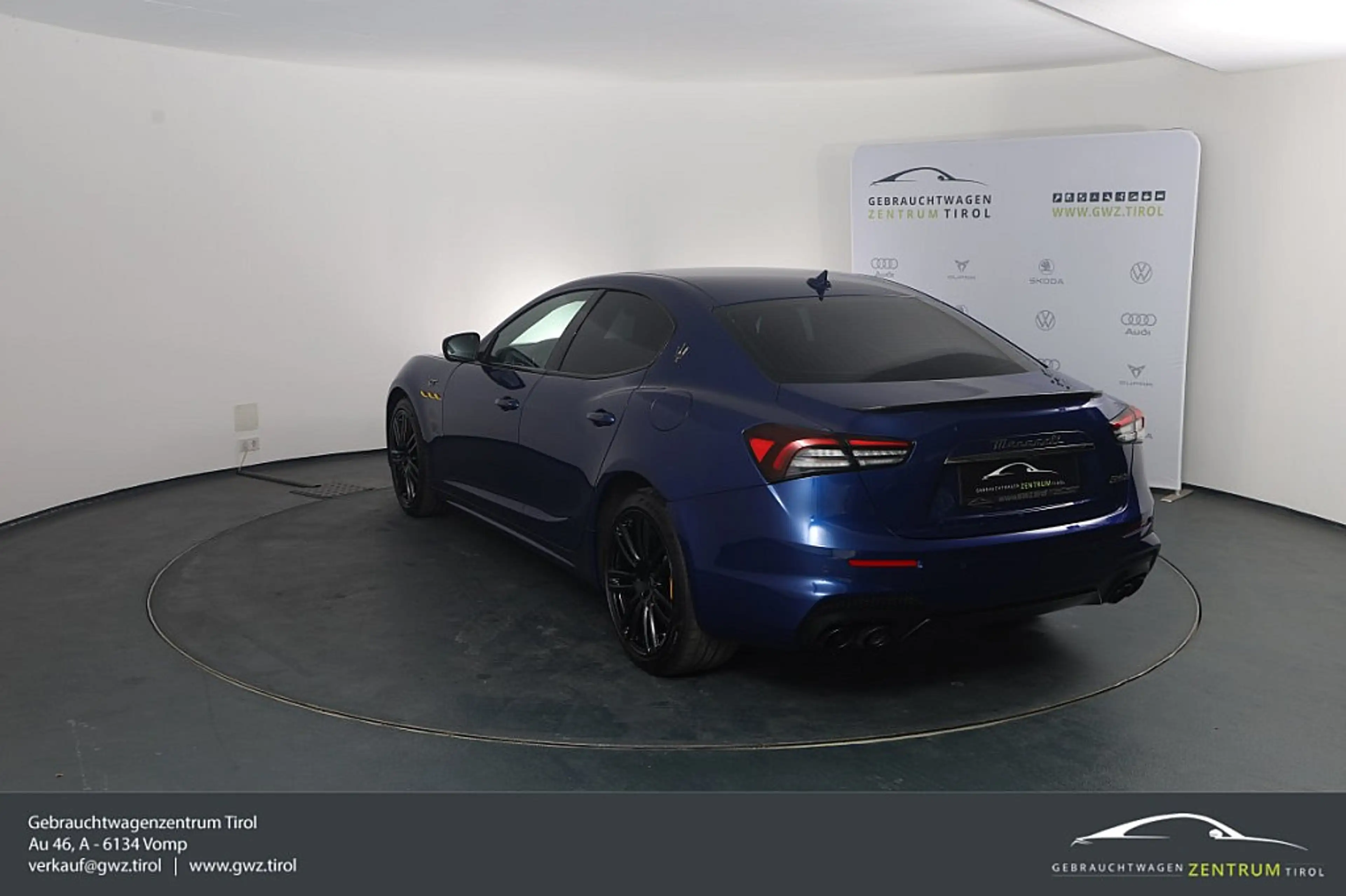 Maserati Ghibli GT Hybrid Assistenzpaket Nerissimopaket Vollaus... — photo 9