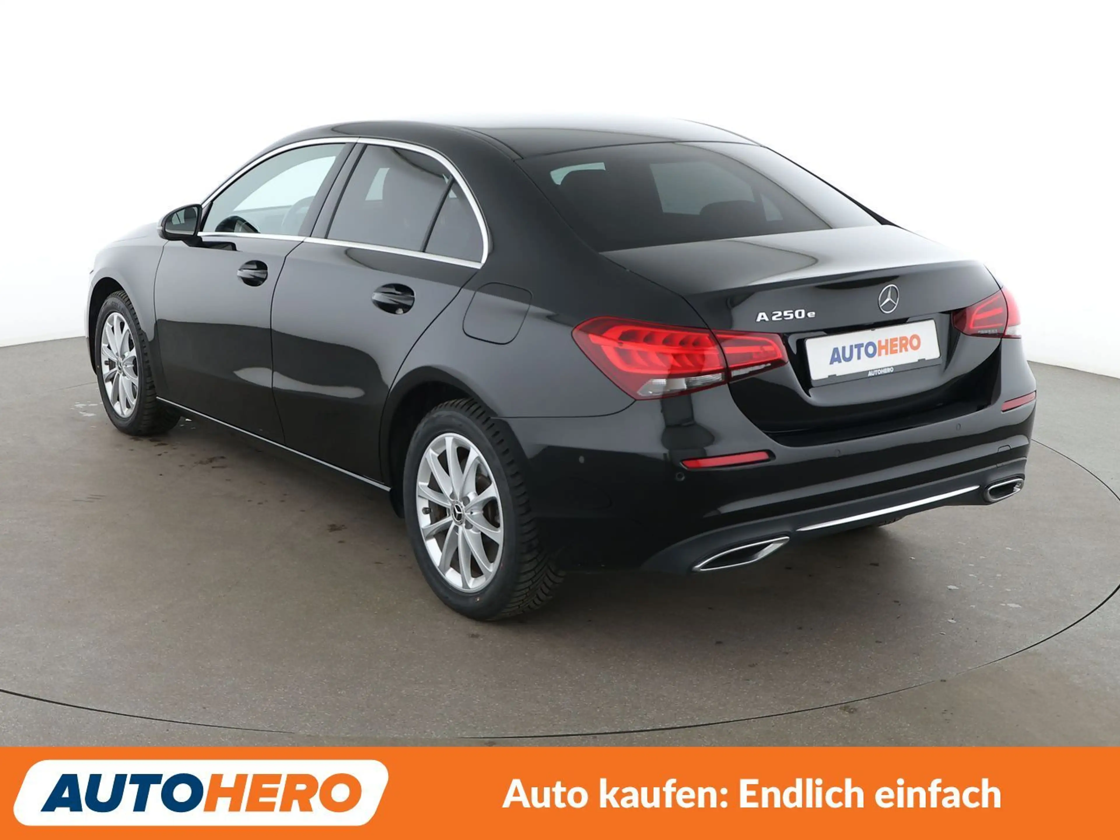 Mercedes-Benz A 250 A 250e Progressive Aut.*NAVI*LED*TEMPO*CAM*PDC*SHZ — photo 4