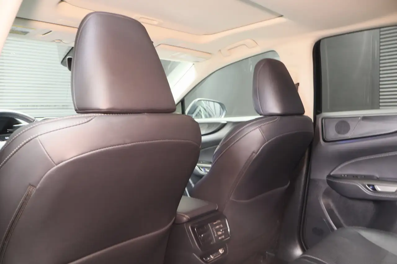 Lexus NX снимка Lexus NX