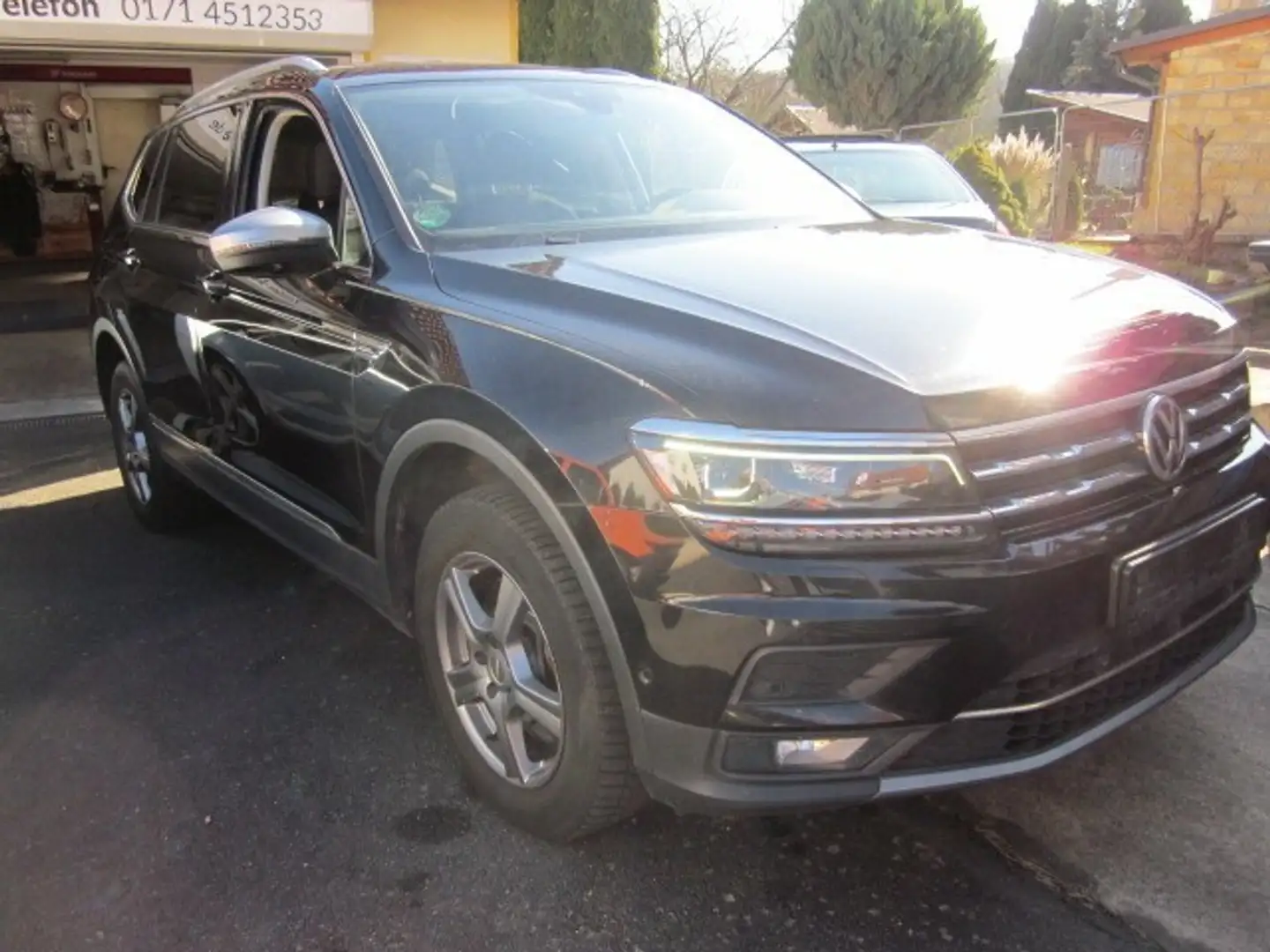 Volkswagen Tiguan Allspace Highline 4Motion, DSG 7,Standh.Navi Kamera,Ergo Si Zwart - 2