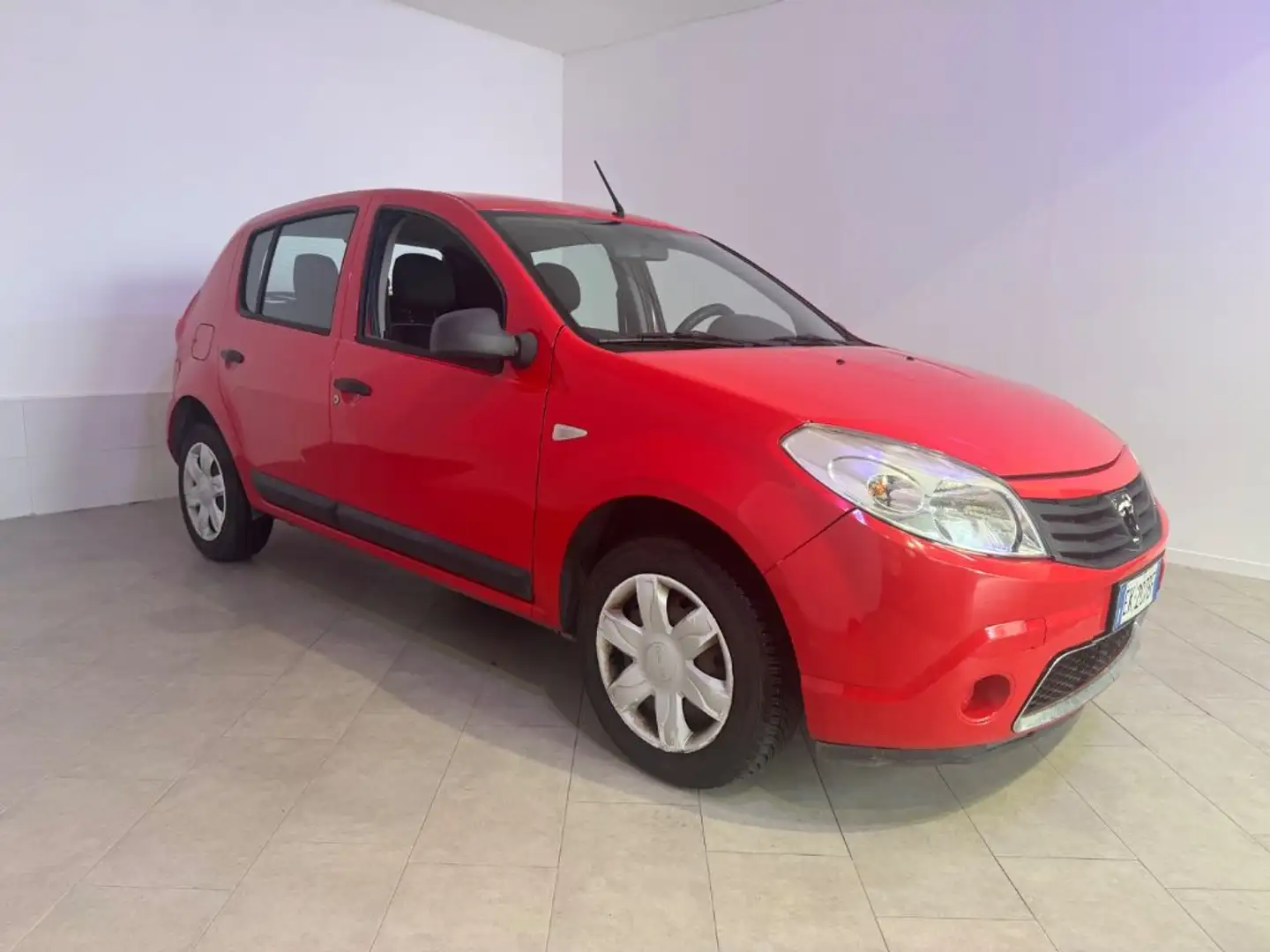 Dacia Sandero 1.2 16V Rood - 2