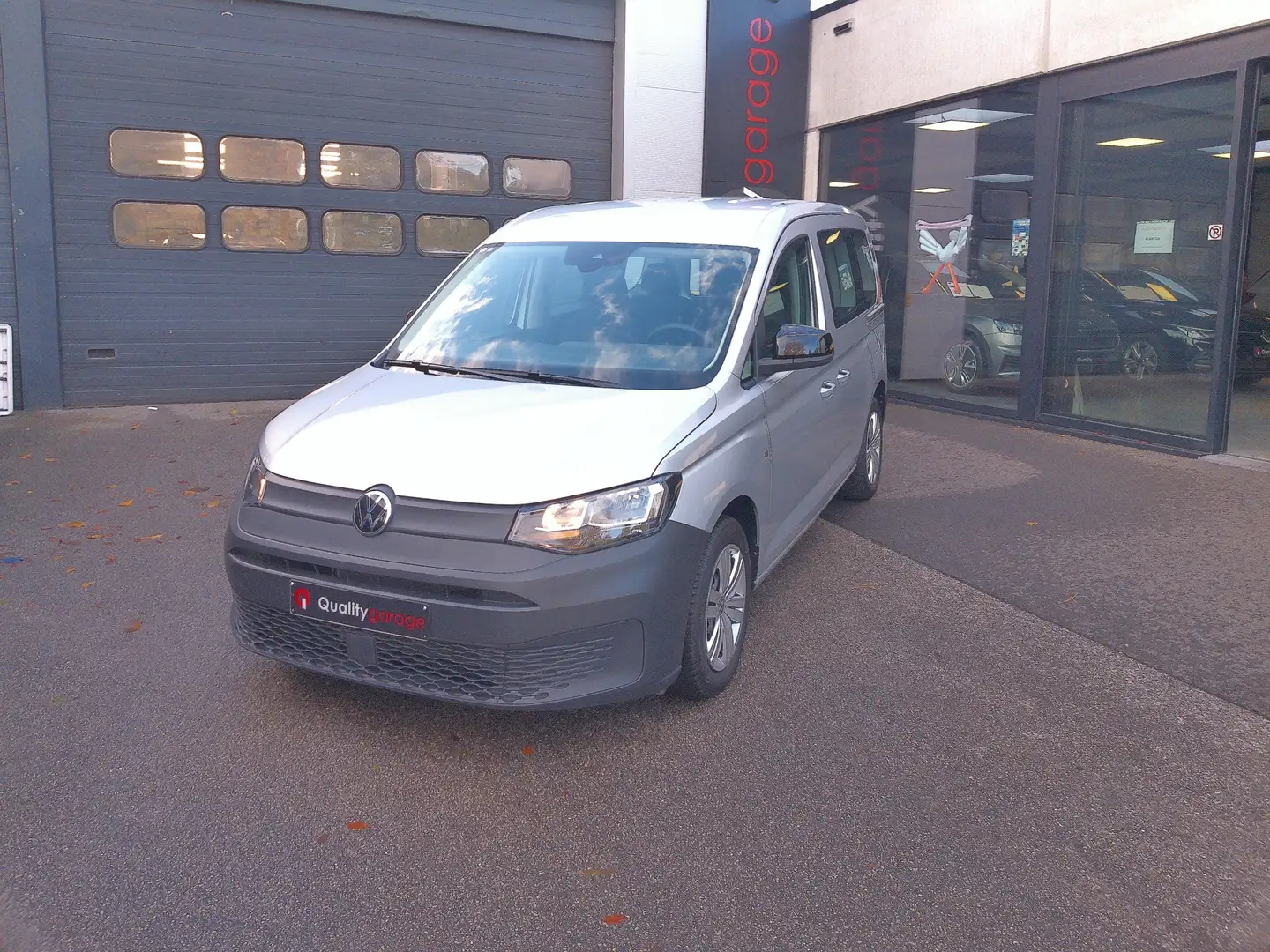 Volkswagen Caddy Caddy 1.5 TSI BMT (5-Si.) DSG Life Argent - 1