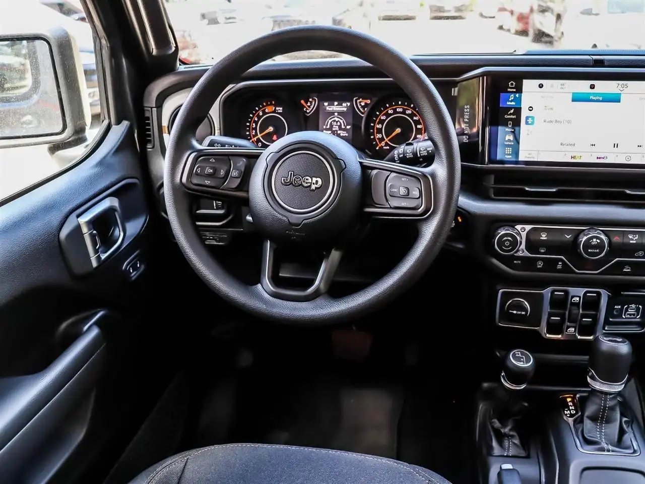 Jeep Wrangler снимка Jeep Wrangler