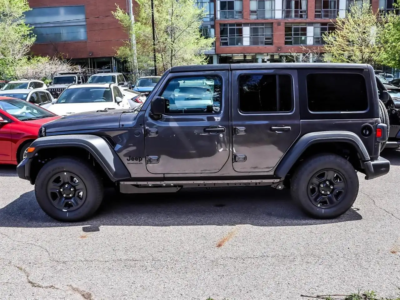 Jeep Wrangler снимка Jeep Wrangler