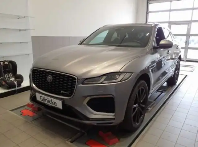Jaguar F-Pace D300 AWD R-Dynamic SE Winter Paket