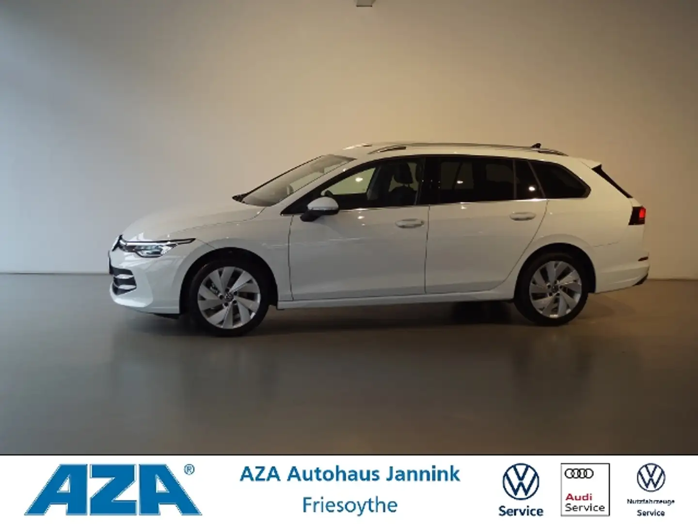 Volkswagen Golf Variant VIII Variant 1.5 eTSI DSG Style *AreaView*ergoAct Blanco - 1