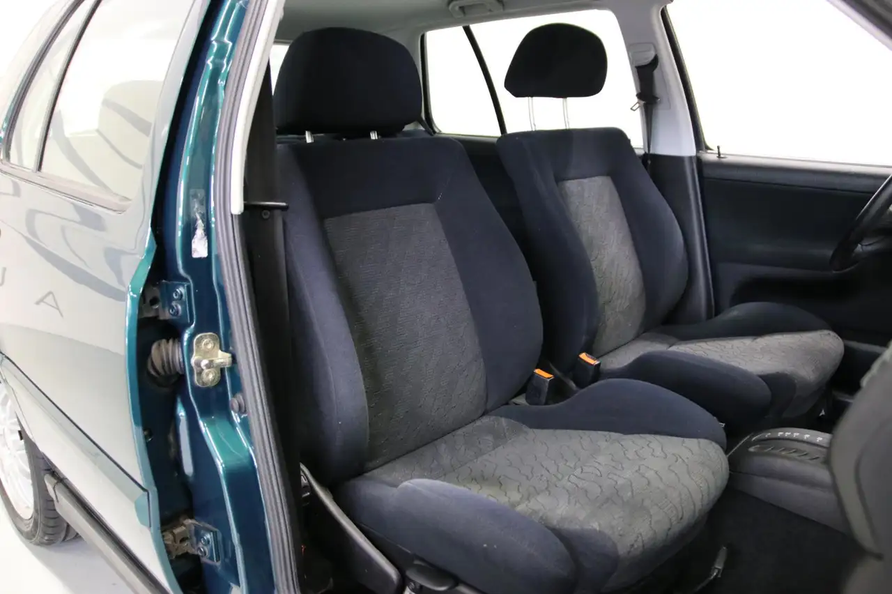 Volkswagen Golf 2.8 VR6/ 88.000km!/ Volledige historie, foto 7