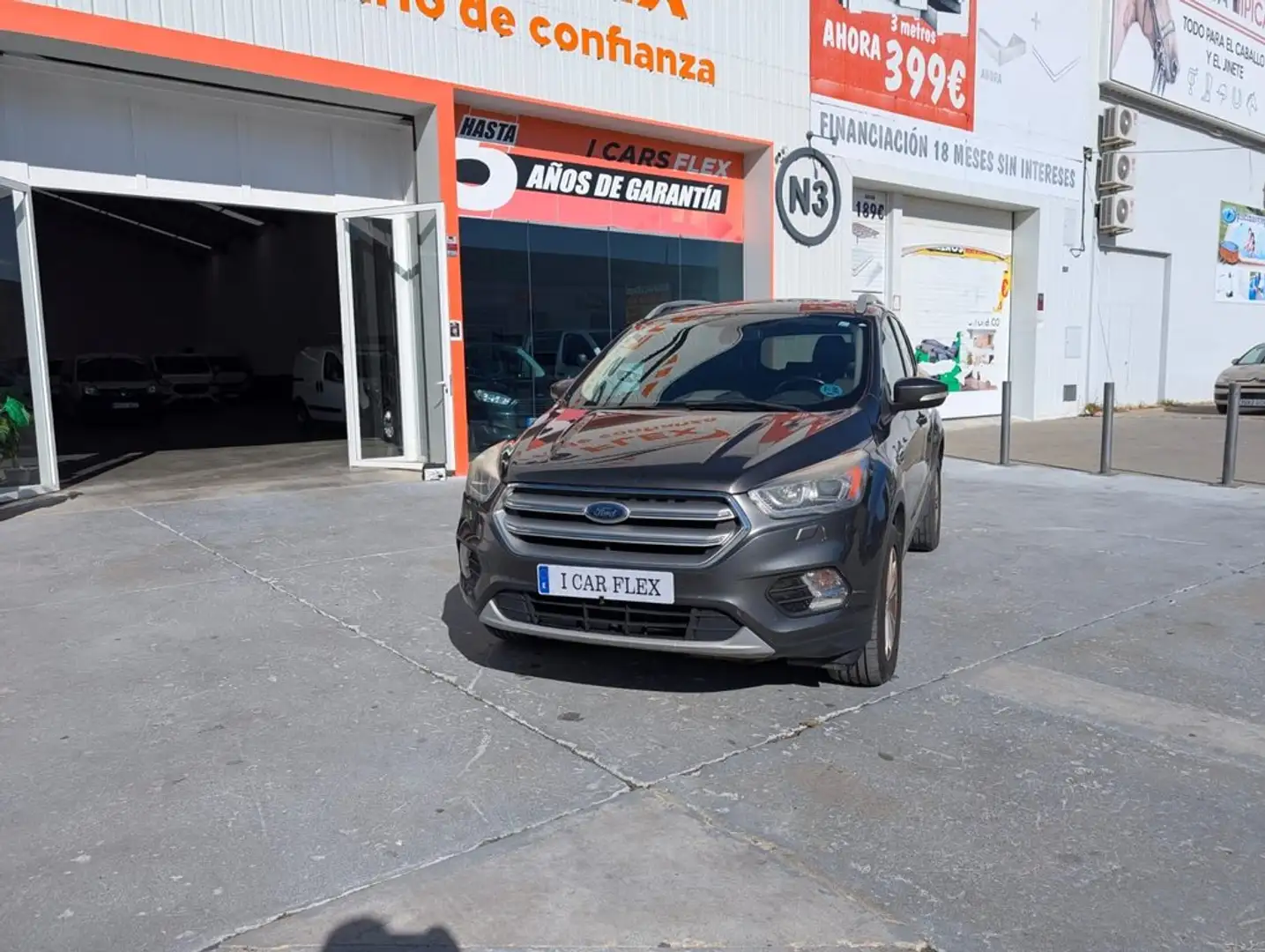 Ford Kuga 2.0 TDCi 110kW 4x4 A-S-S Titanium Gris - 2