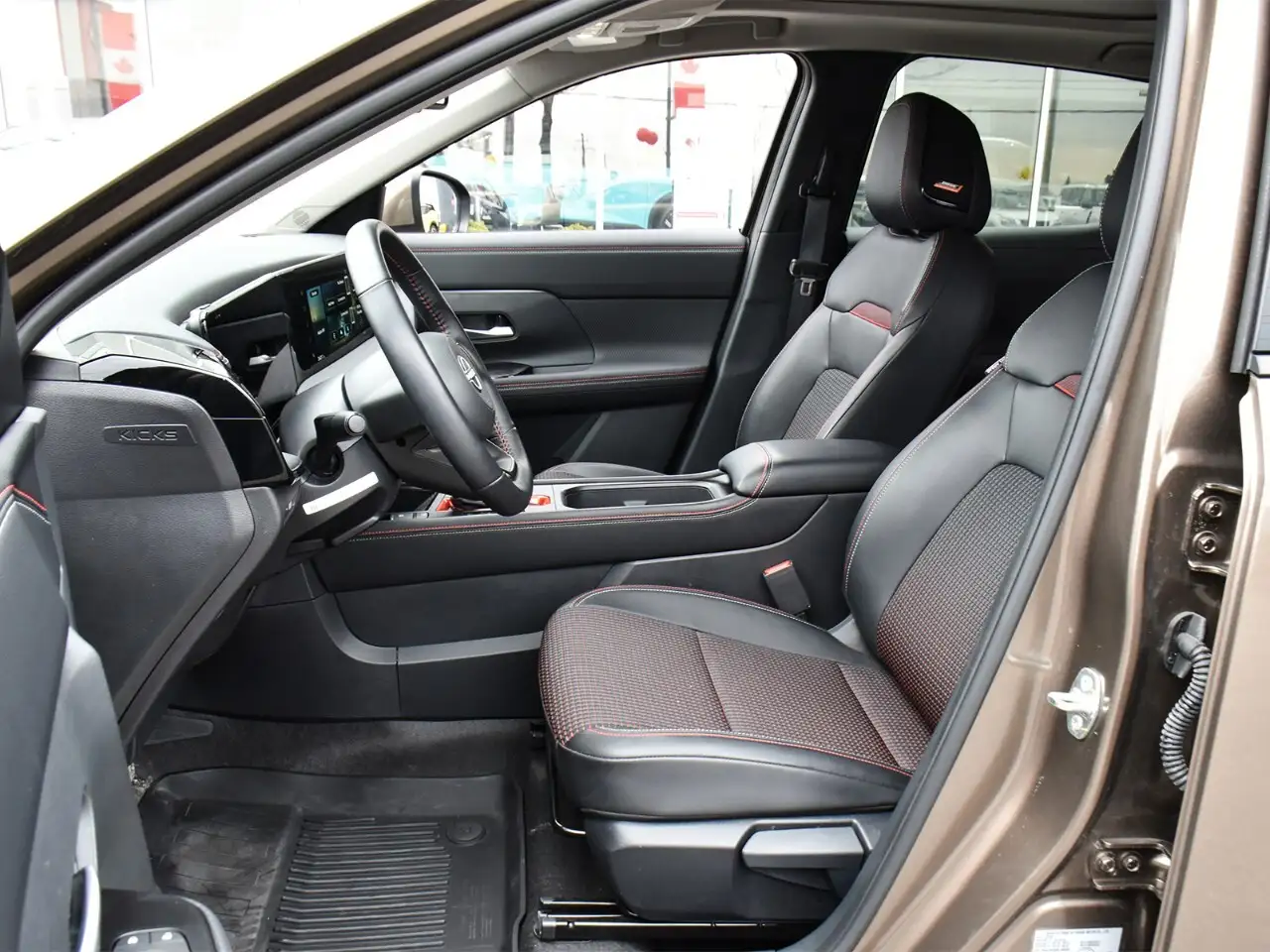 Nissan Kicks снимка Nissan Kicks