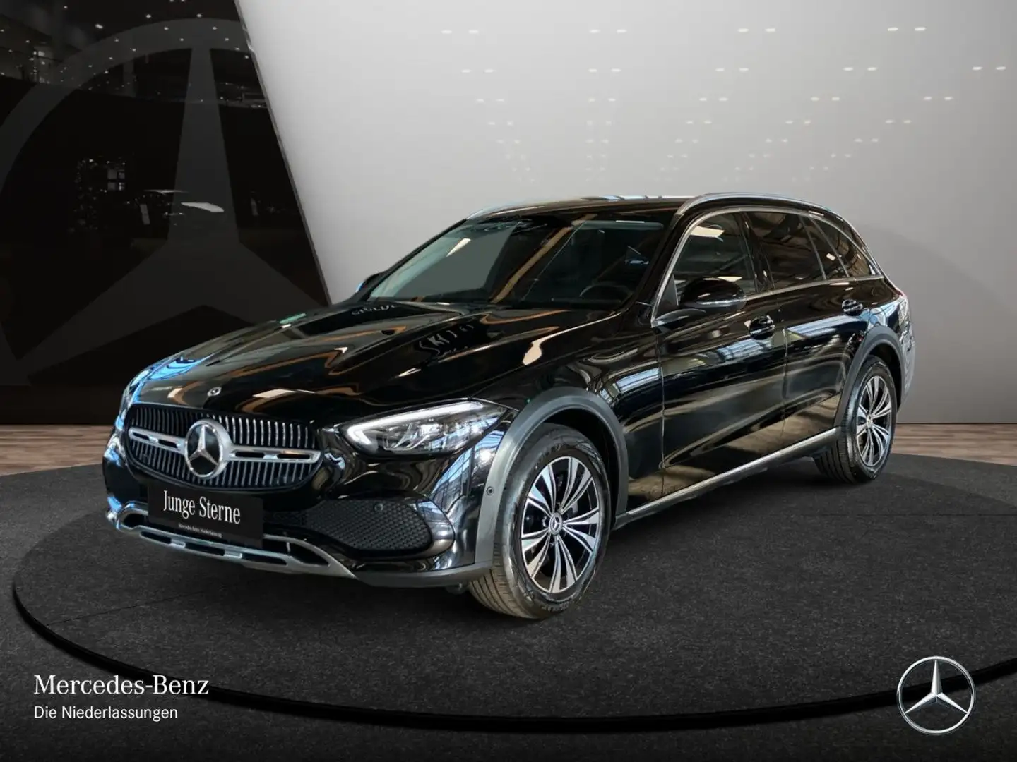 Mercedes-Benz C 220 d T 4M AVANTG+AHK+LED+KAMERA+KEYLESS+9G Schwarz - 2