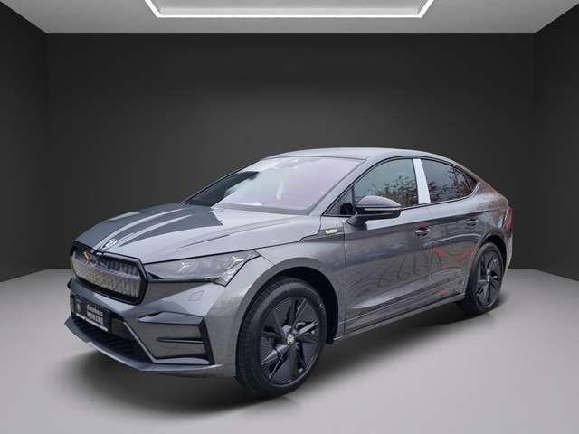 Imagine Skoda Enyaq RS Lounge / AHK / Panorama /