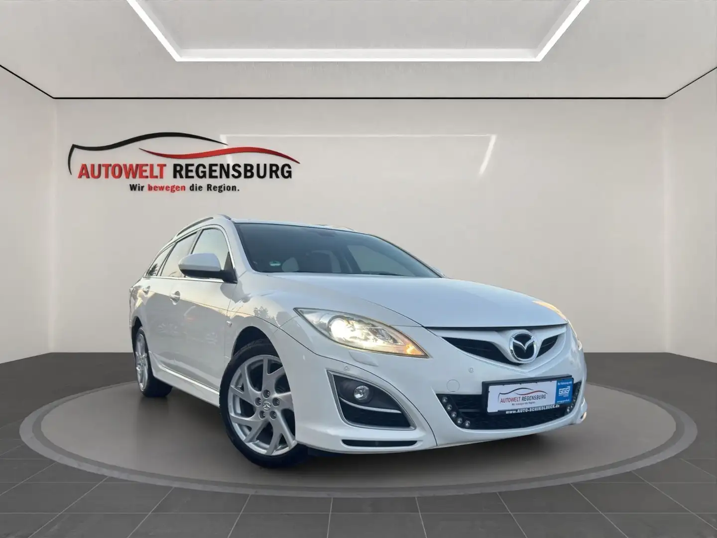 Mazda 6 Kombi 2.2 CRDT XEN LEDER SHT VOLL! Sports-Line Blanc - 1
