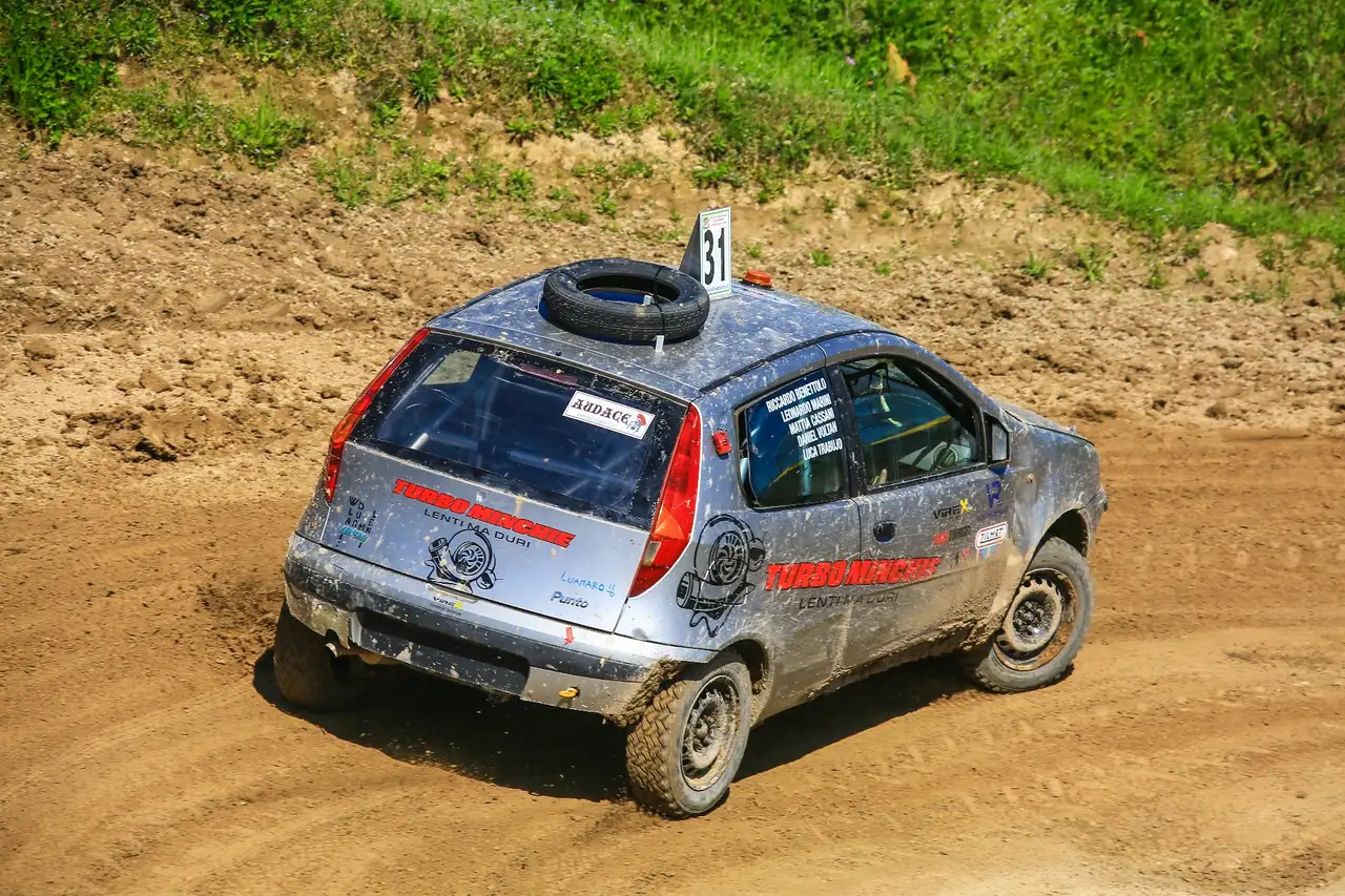 Fiat Punto 3p 1.4 rally degli eroi, foto 2