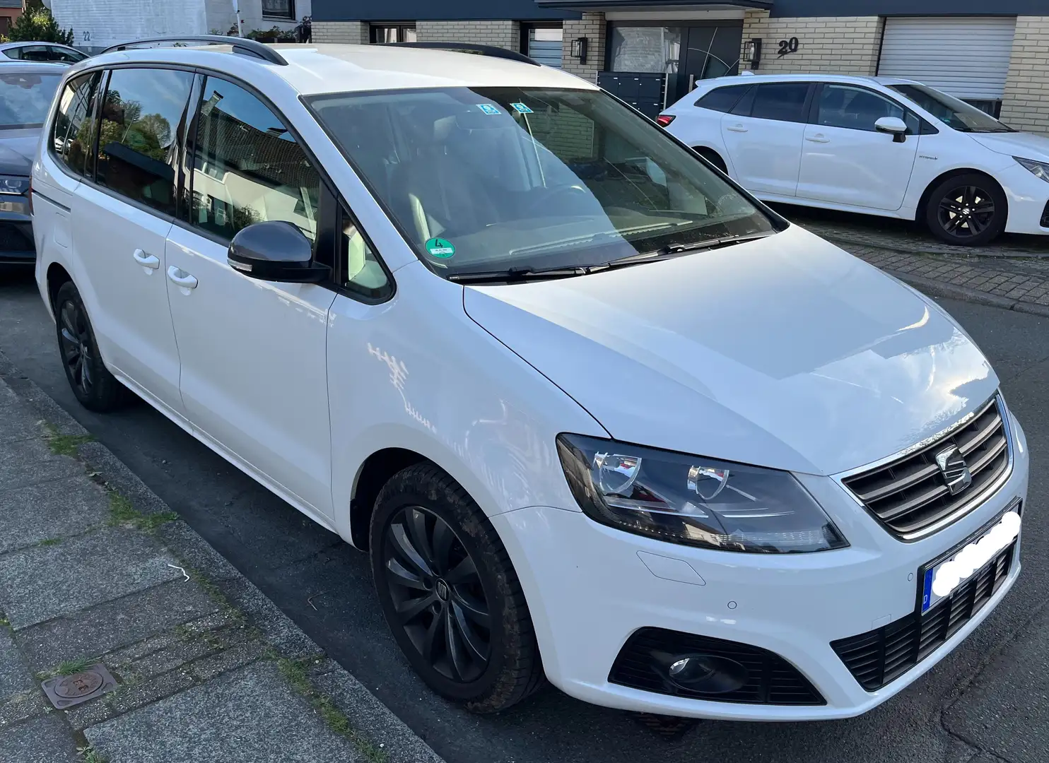 SEAT Alhambra Alhambra 1.4 TSI Connect Weiß - 1
