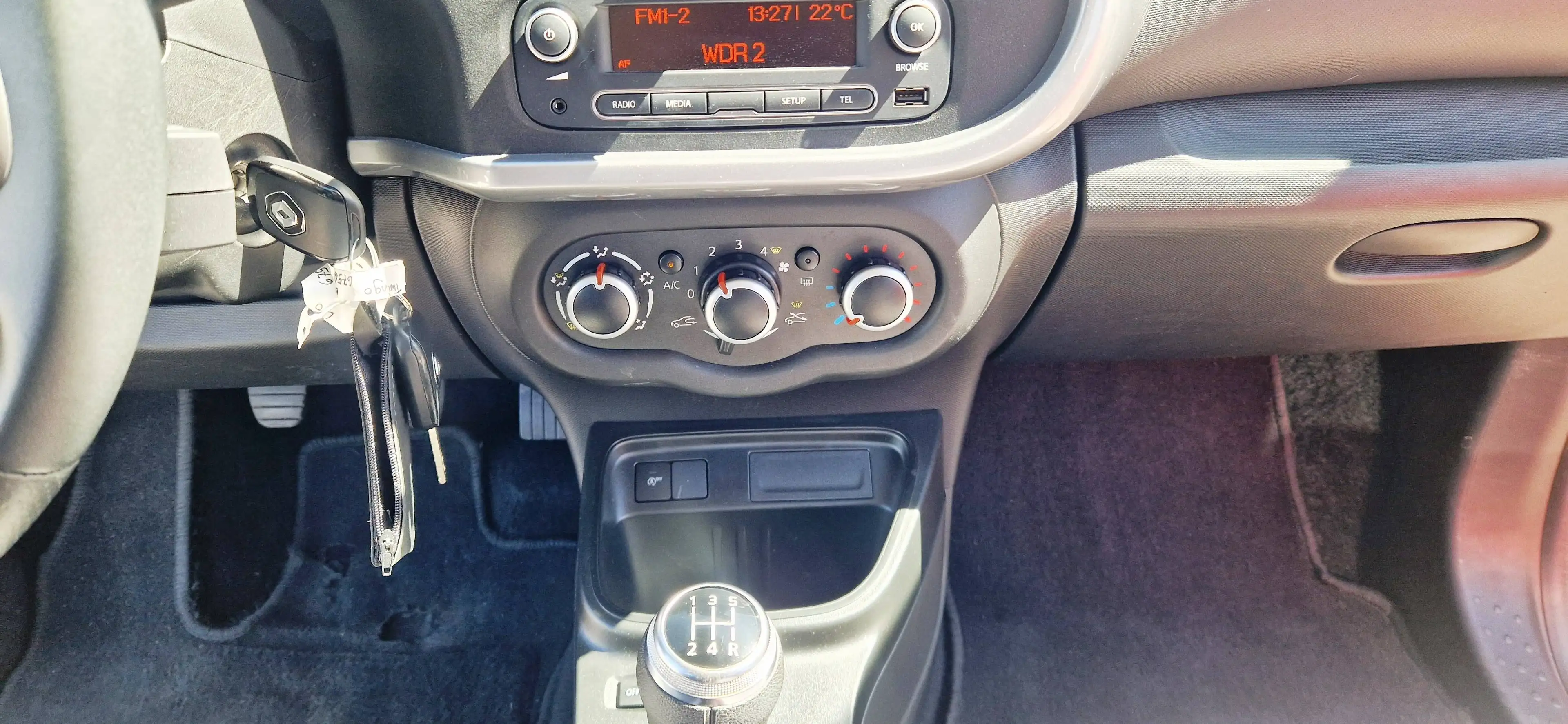 Renault Twingo Zen/1Hand/27000km/Alufelgen/Finanzierung ab 6,99% — photo 14