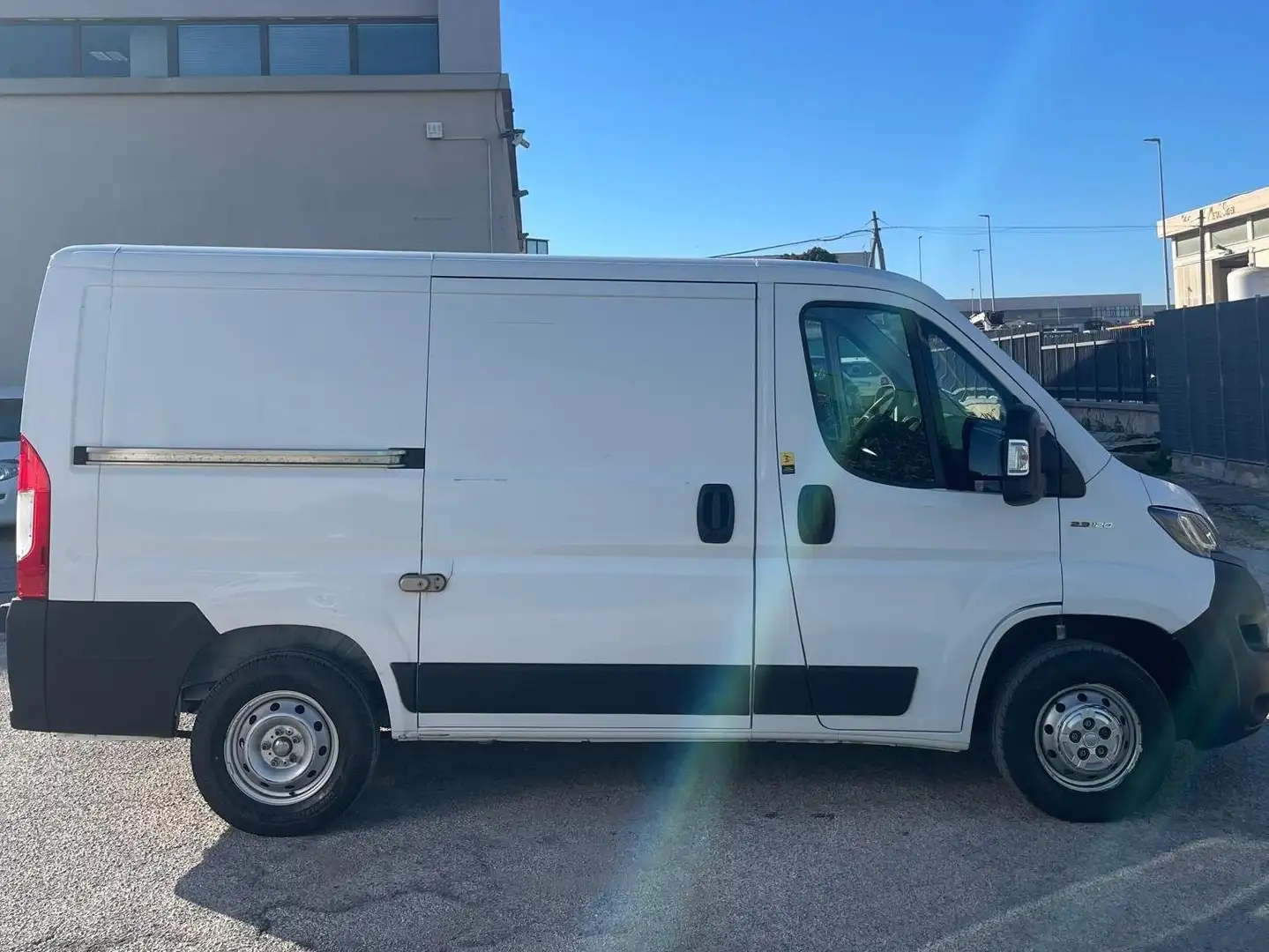 Fiat Ducato 28 CH1 2.3 M-JET FURGONE PASSO CORTO 3 POSTI-2020 Bianco - 2