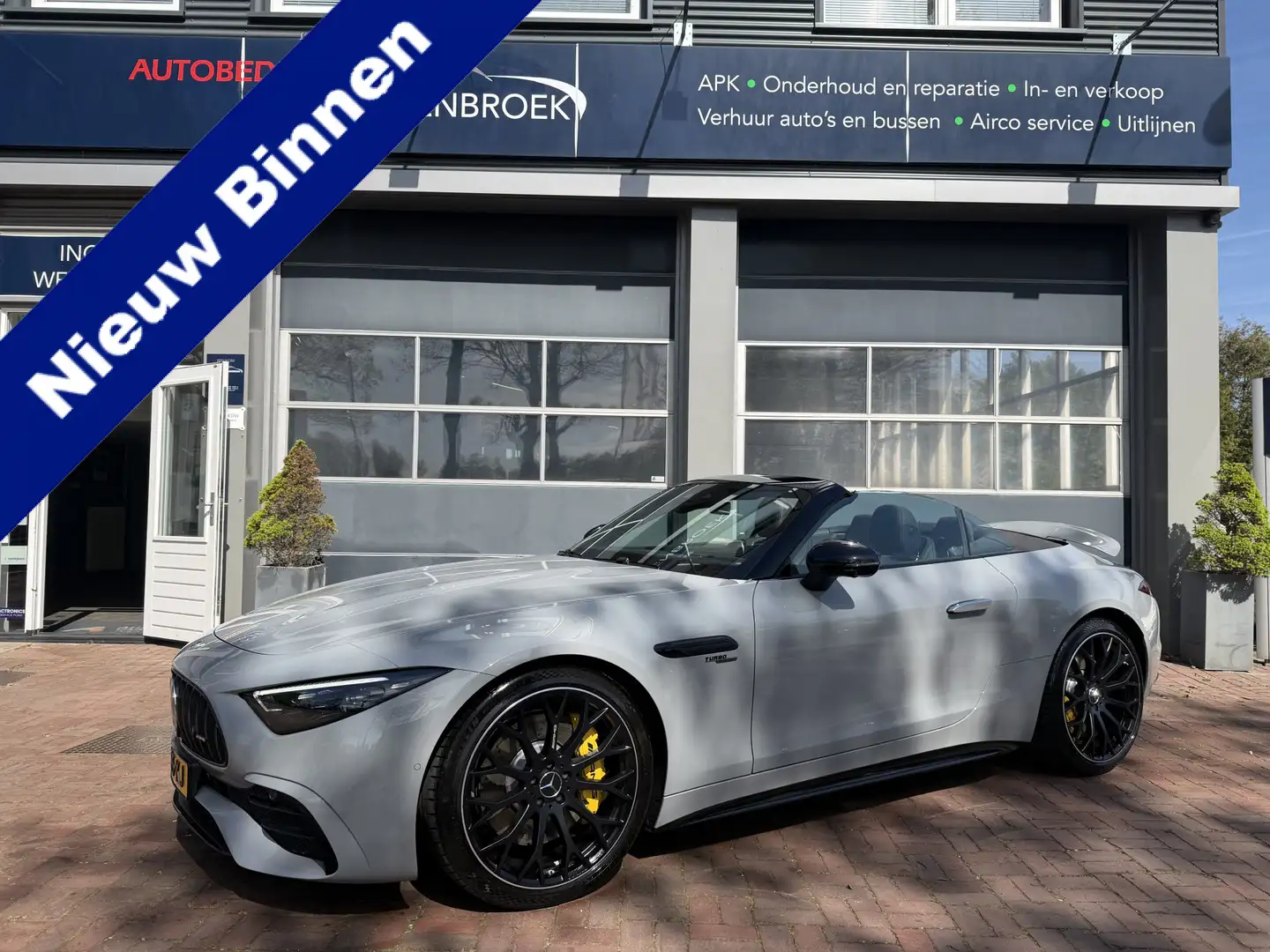 Mercedes-Benz SL 43 AMG | 11.595 km | Premium Plus | AMG Dynamic+ | Burmes Grau - 1