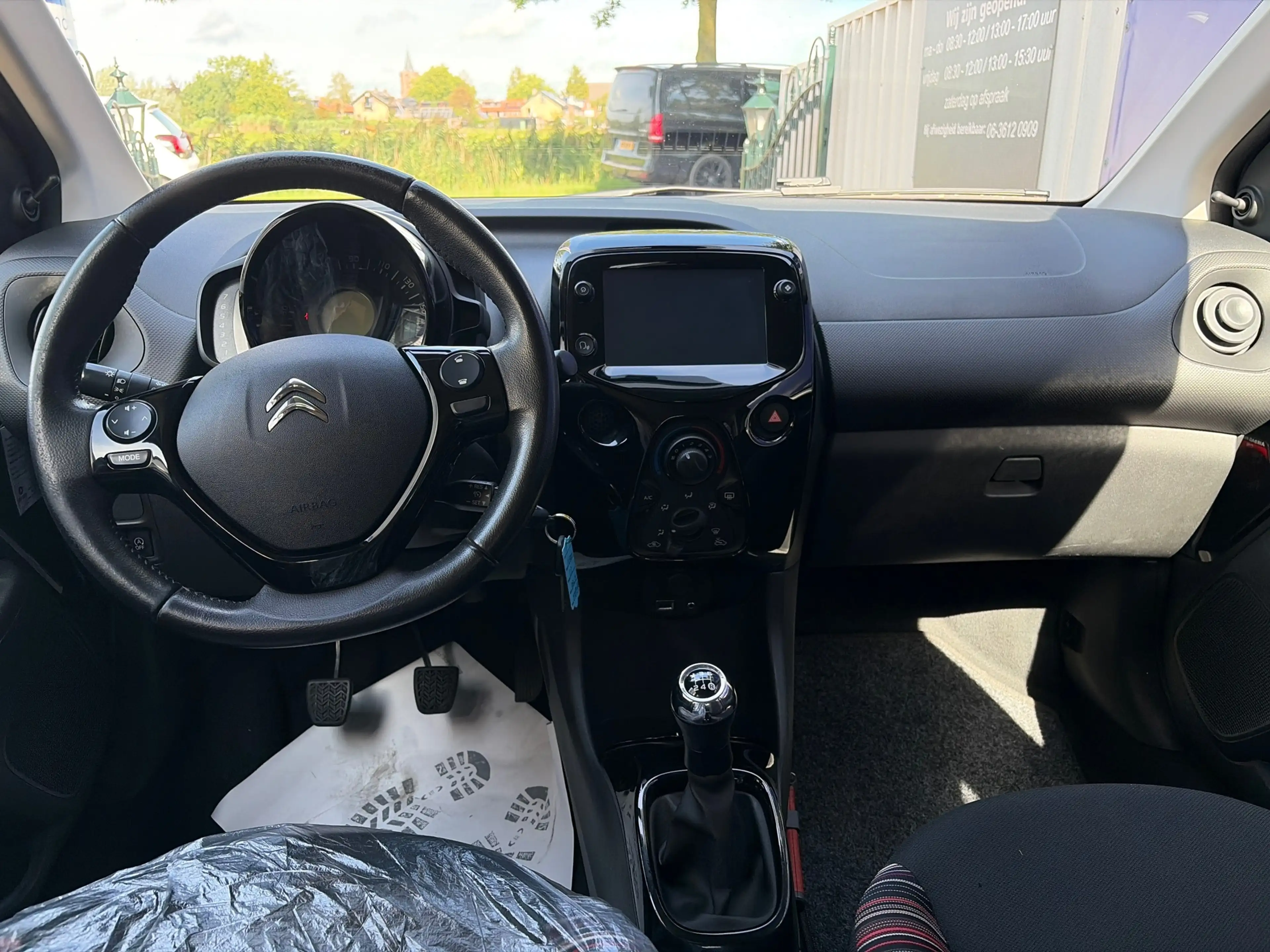 Citroen C1 1.0 VTi Feel — photo 8