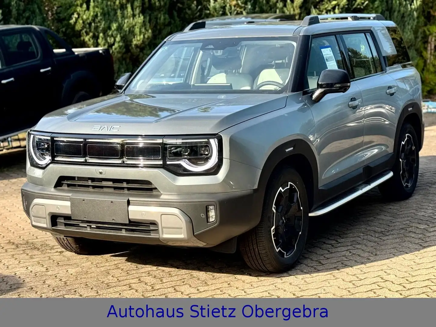BAIC BJ30 e 4X4 Vollhybrid Mega Ausstattung Grau - 1