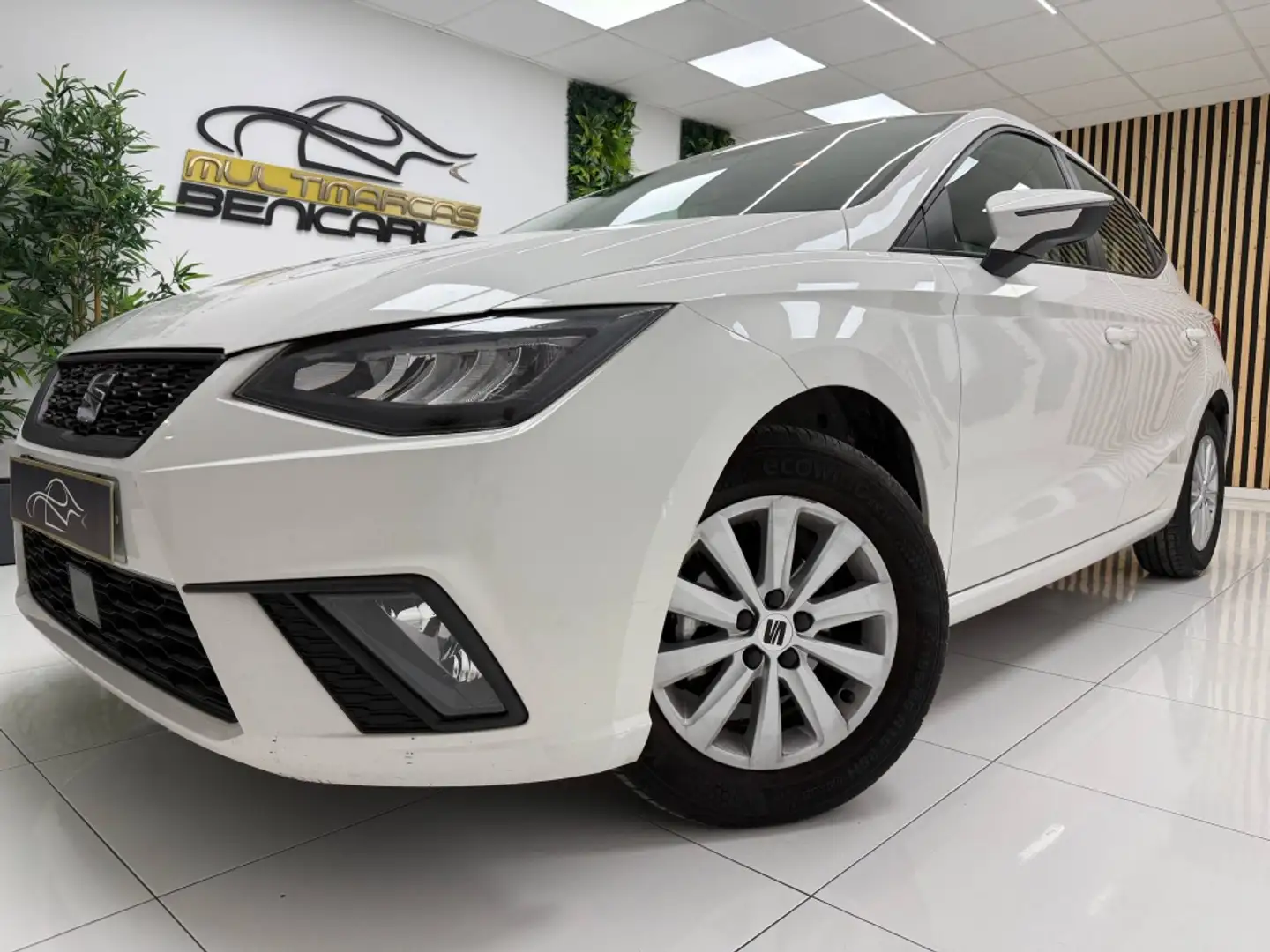 SEAT Ibiza 1.0 MPI Evo S&S Reference XM Edition 80 Blanco - 2