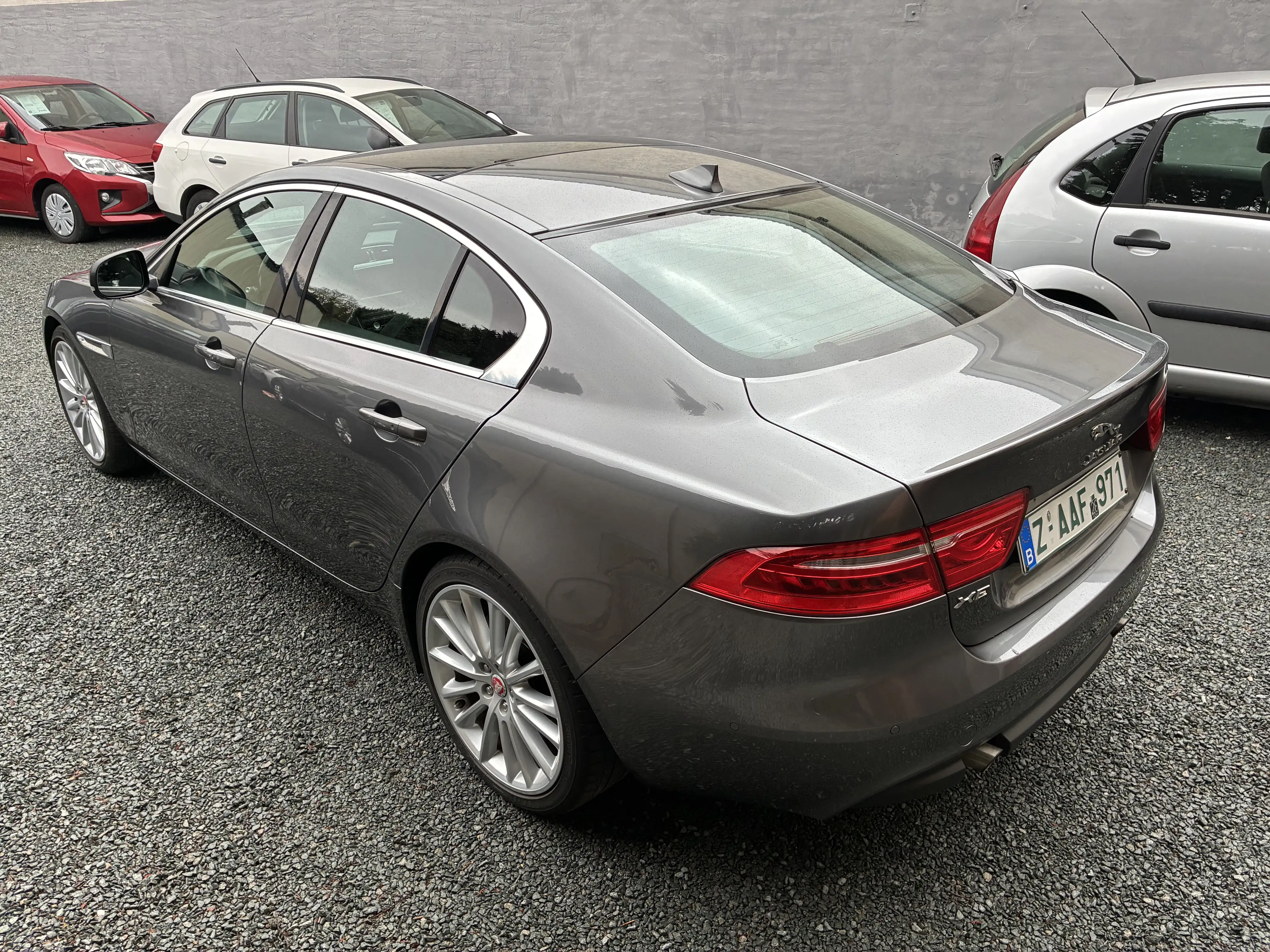 Jaguar XE XE 2.0 AUT. 25T Portfolio — photo 6