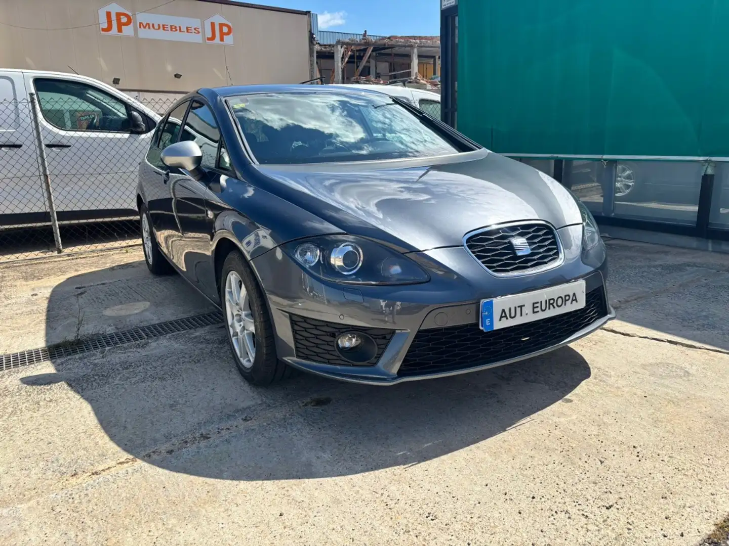 SEAT Leon 2.0 FR Gris - 1
