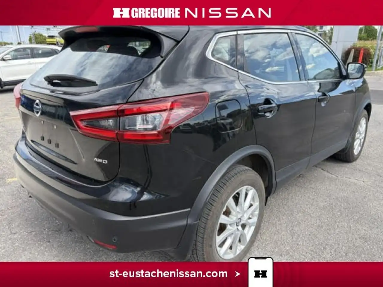 Nissan Qashqai снимка Nissan Qashqai