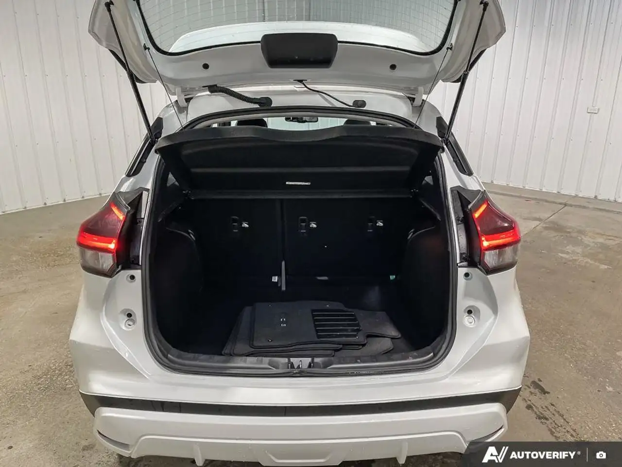 Nissan Kicks снимка Nissan Kicks