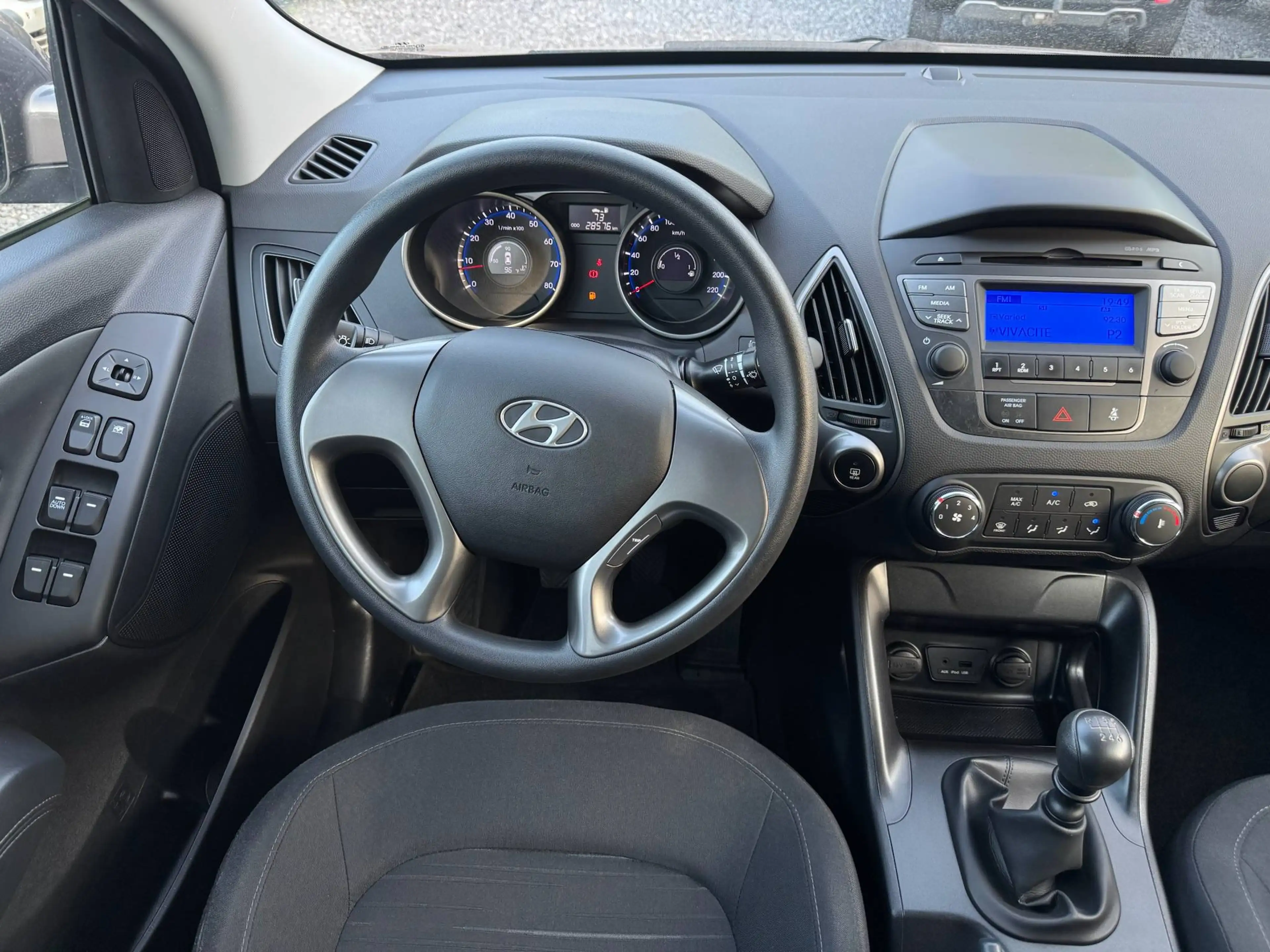 Hyundai iX35 1.6 Gdi 28.000km! CLIM/JANTES/V.E./ 1er Prop. Carnet GAR12 mois — photo 11