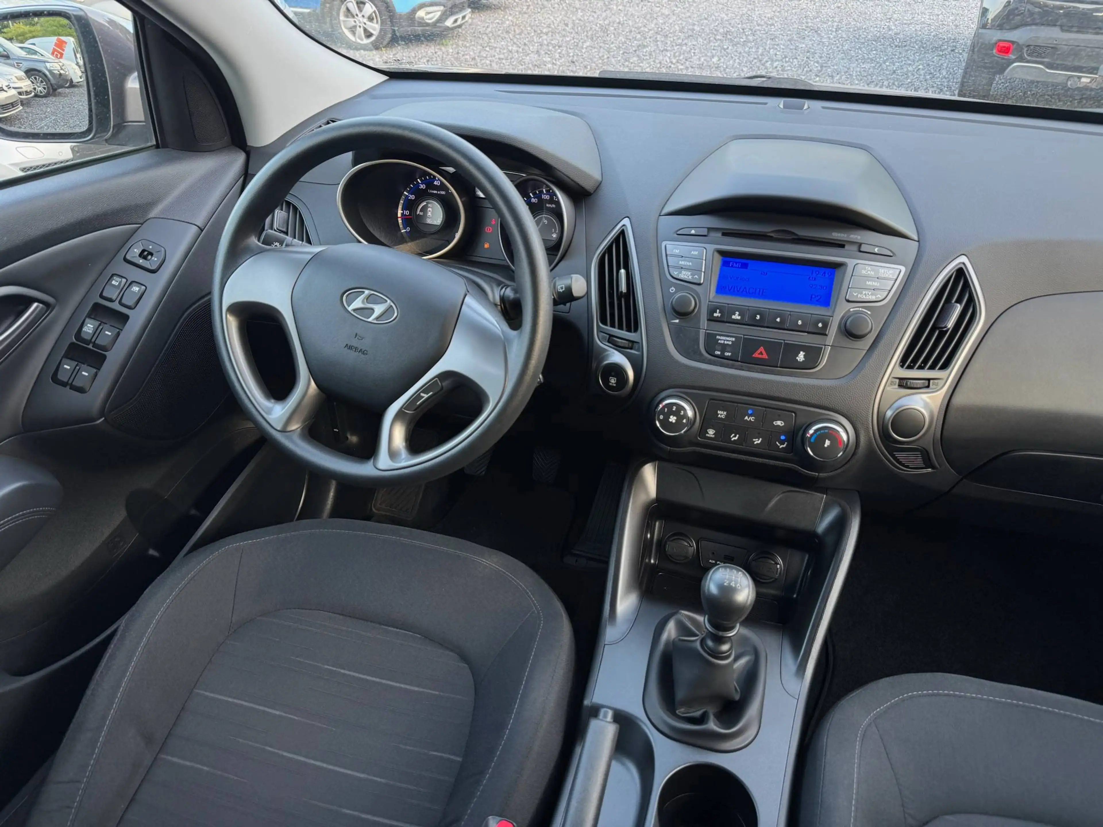 Hyundai iX35 1.6 Gdi 28.000km! CLIM/JANTES/V.E./ 1er Prop. Carnet GAR12 mois — photo 10