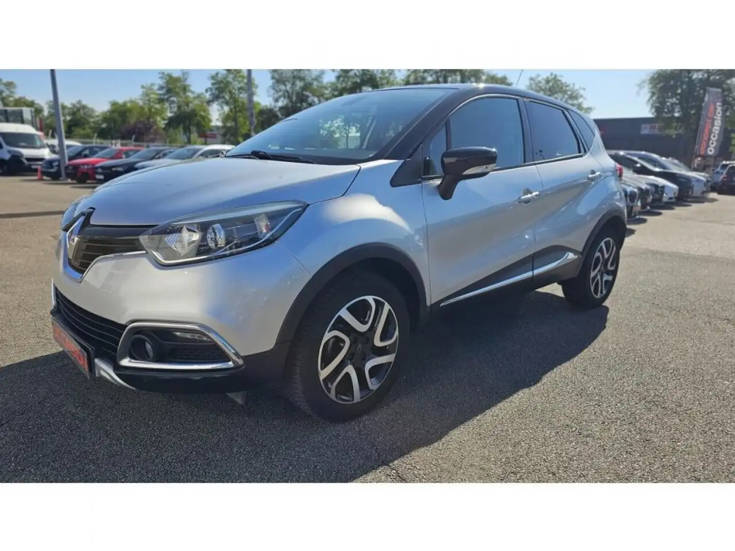 Renault Captur Xmod TCe 90cv + Extended Grip + Sièges avant chauf - 2